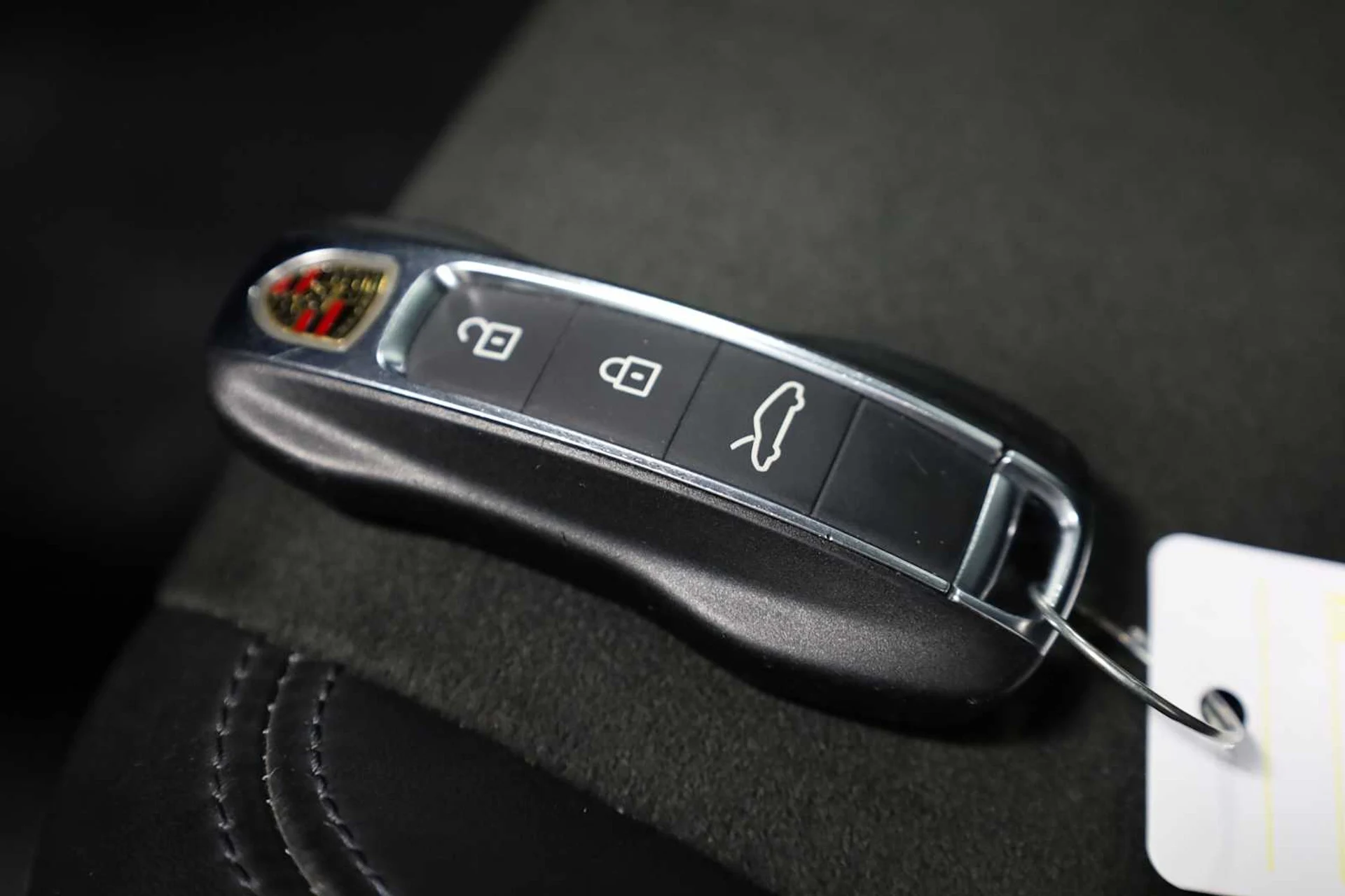 mph040_3327483172_84402e7ef3569aee2053b05238ef6c6b_d927ad5927