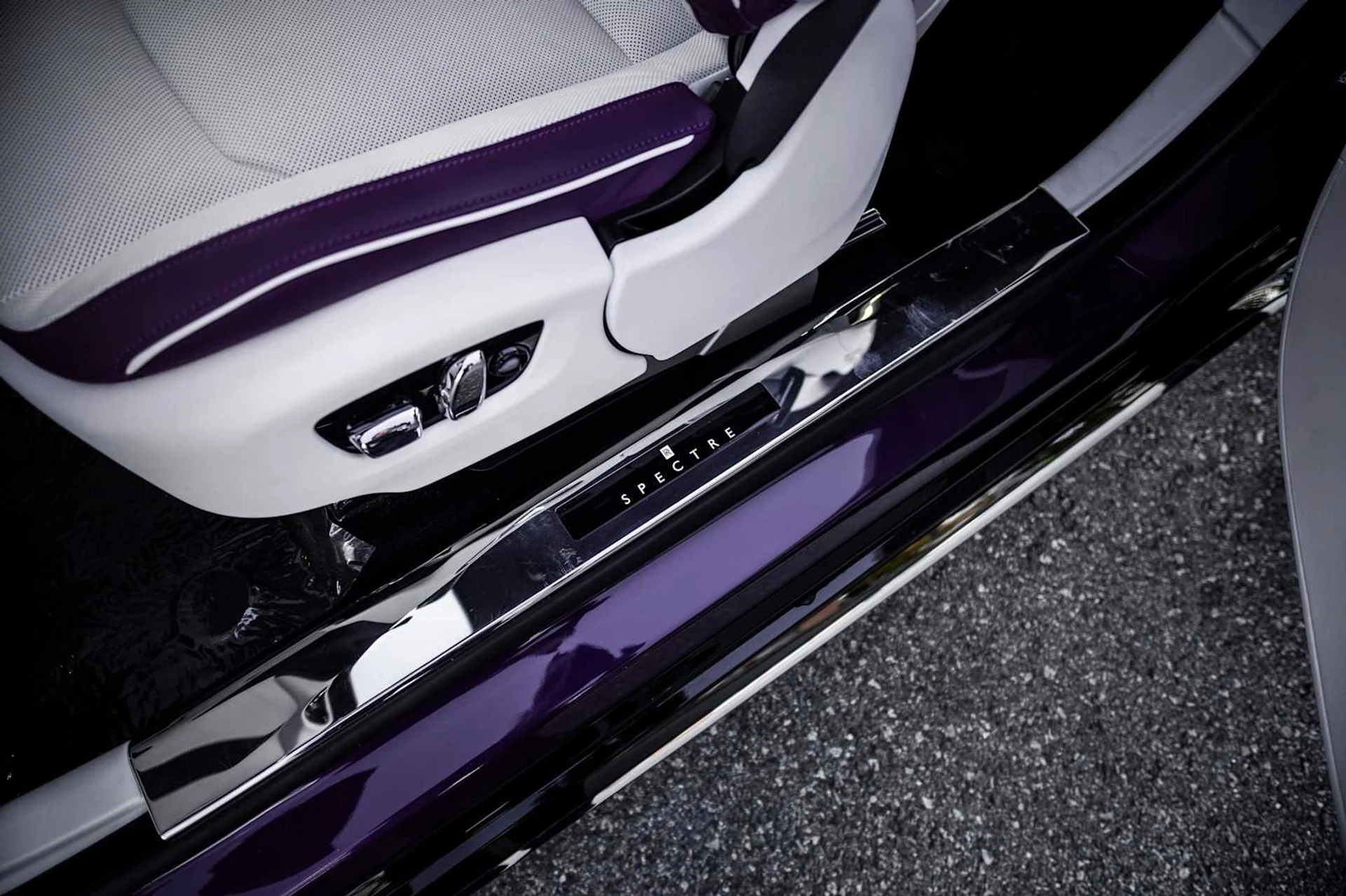 mph040_3341105917_9aec95e04082a1159dce93861547277ax_c87c1a59bc