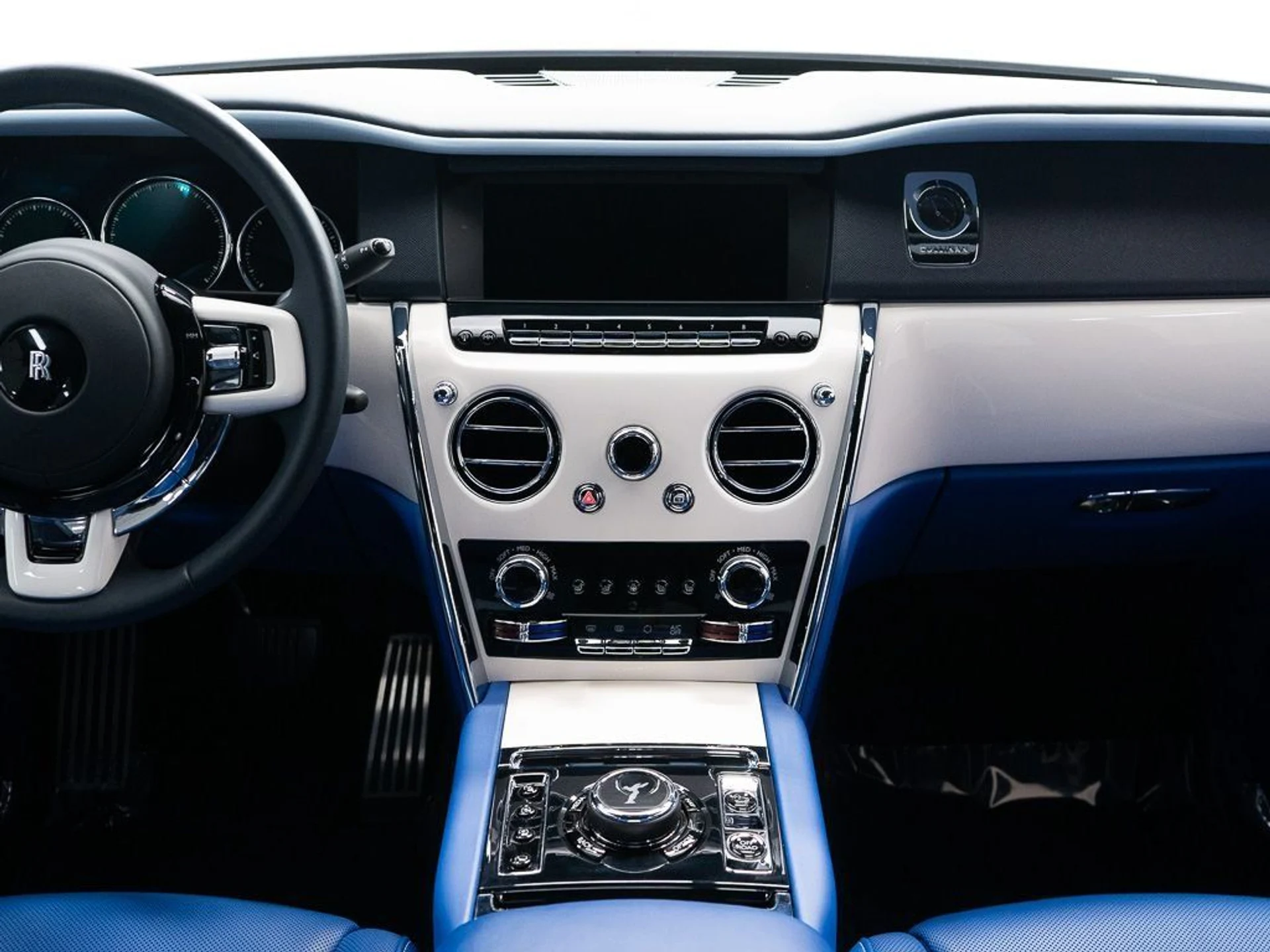 mph040_3344032861_09d241e74b9e2f1c6884f0aa7e3f2ef1_567da95db9