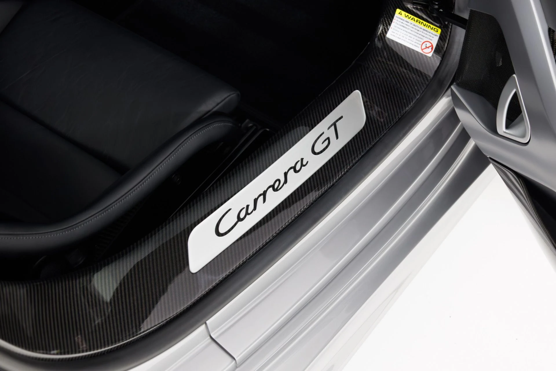mph040_3344123440_Used_2004_Porsche_Carrera_GT_1780433574_5ae575bc0e