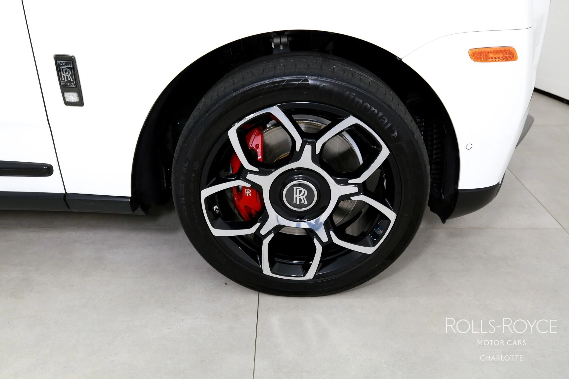 mph040_3350463939_Used_2021_Rolls_Royce_Cullinan_Black_Badge_1767727722_4eee4c80b7