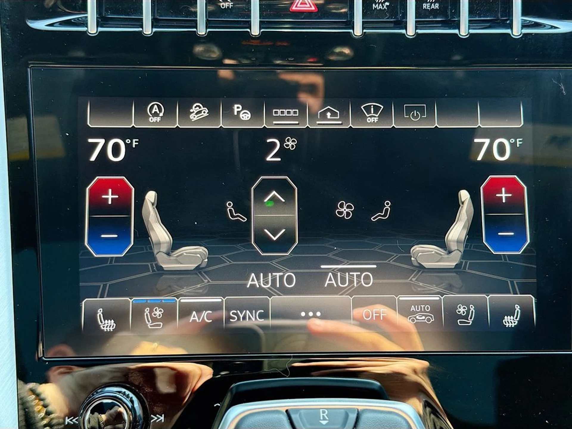 mph040_3360985352_cccc7069e209aacb3969a1d69a9793a7x_2c5633b3bc