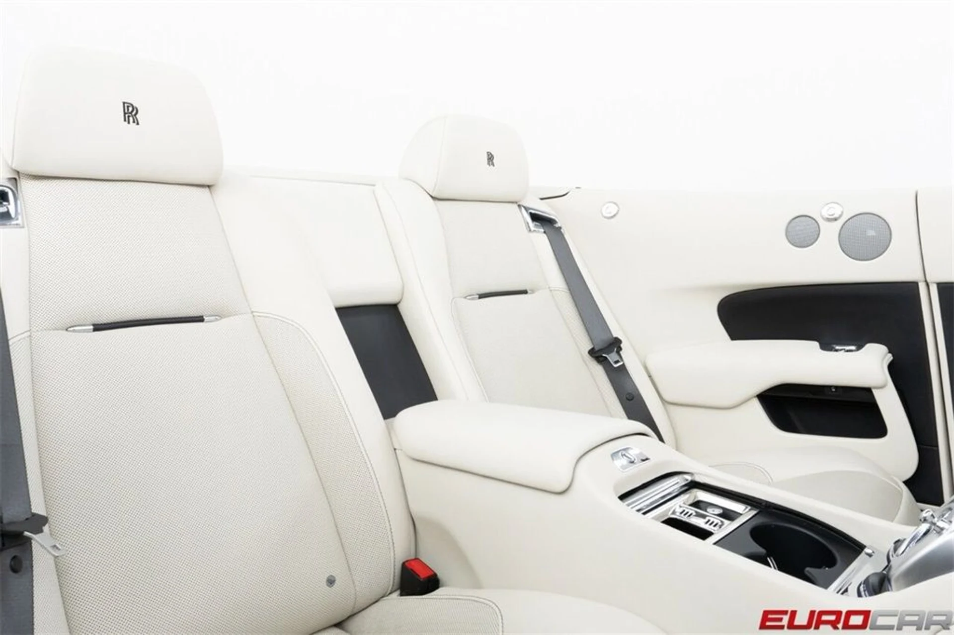 mph040_336128756_image_41_3c16da9724