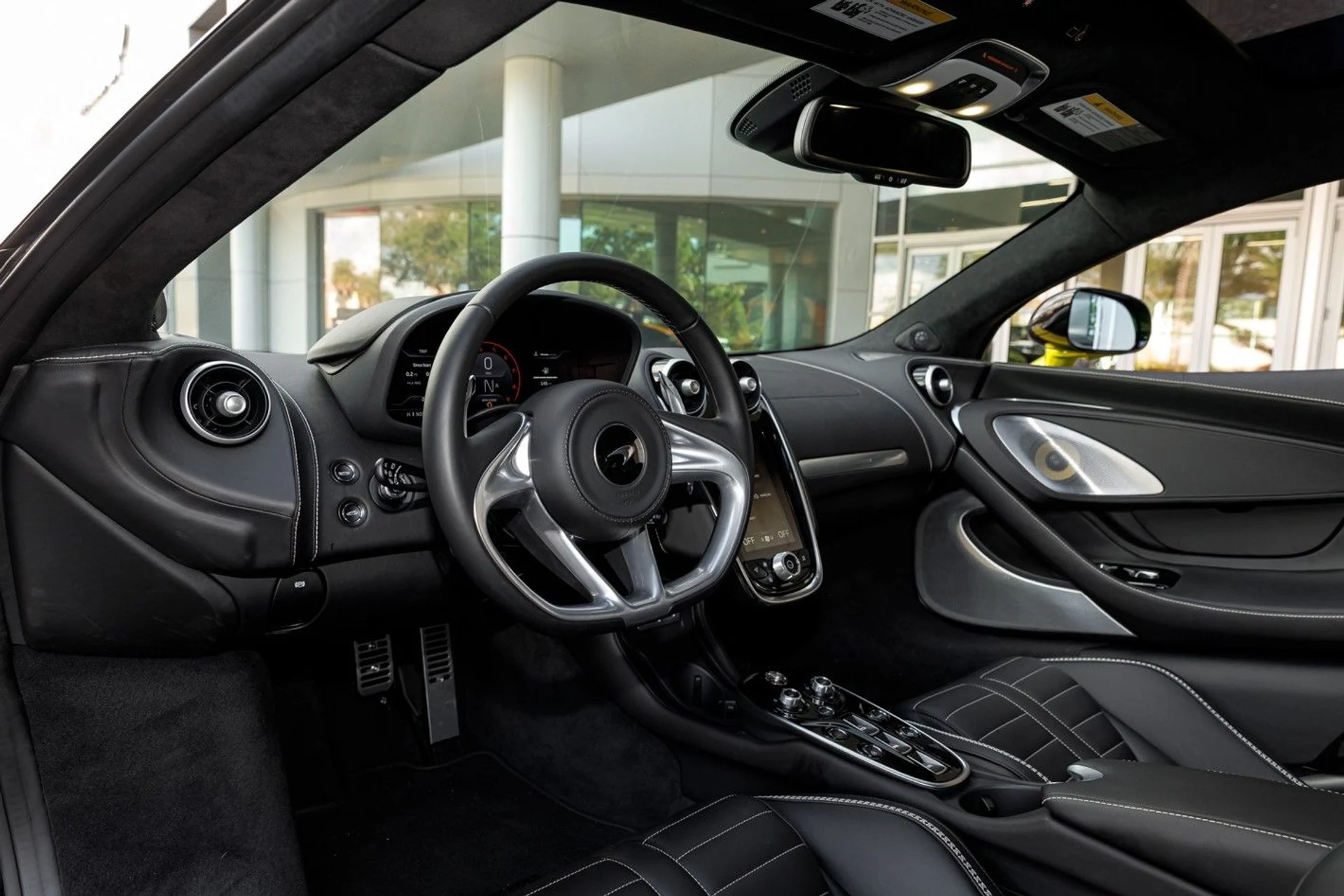 mph040_3368345773_462_p41_l_f0e9df420e