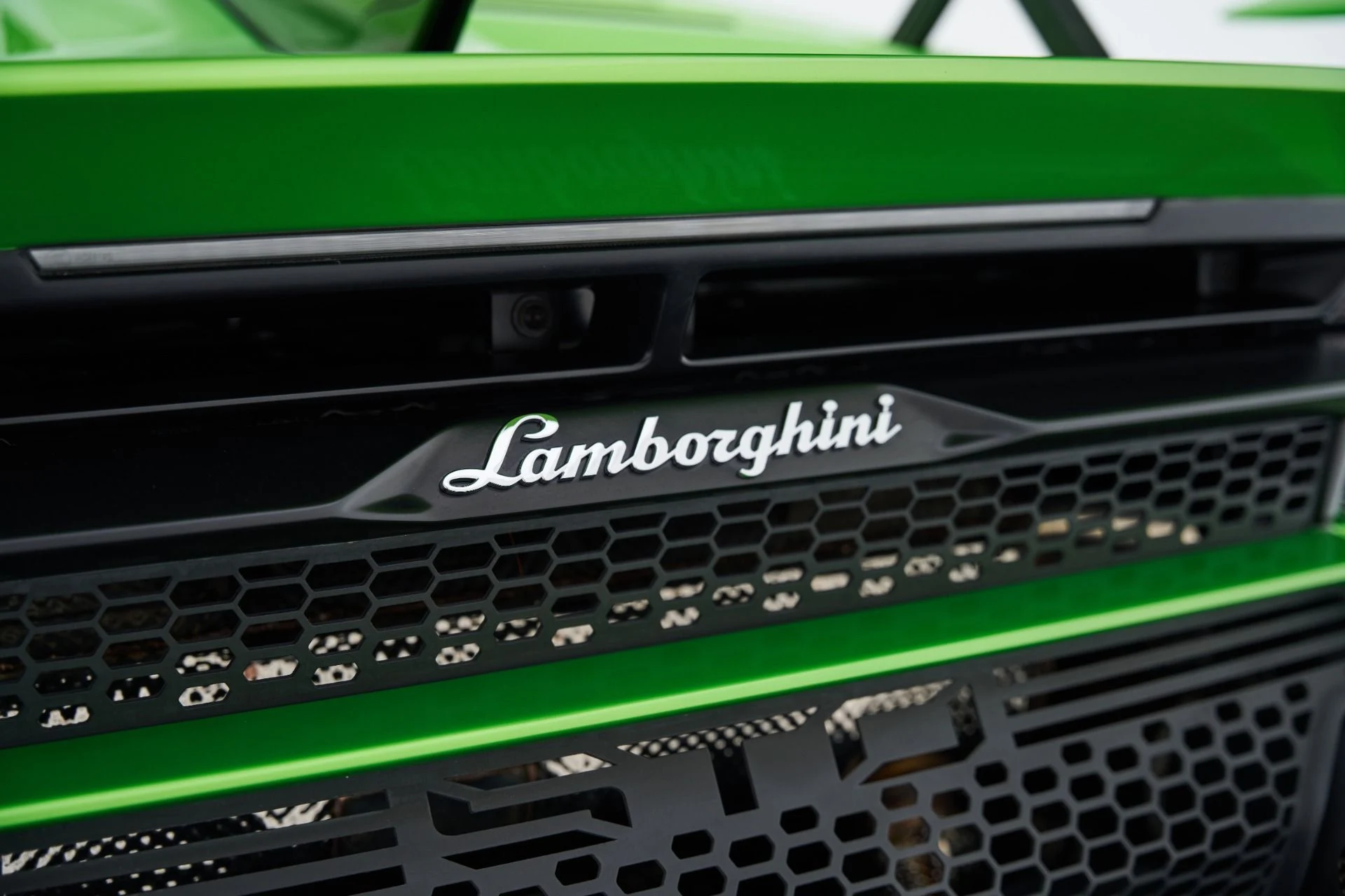 mph040_3395330515_Used_2024_Lamborghini_Huracan_STO_Base_1793231445_1513ca2d73