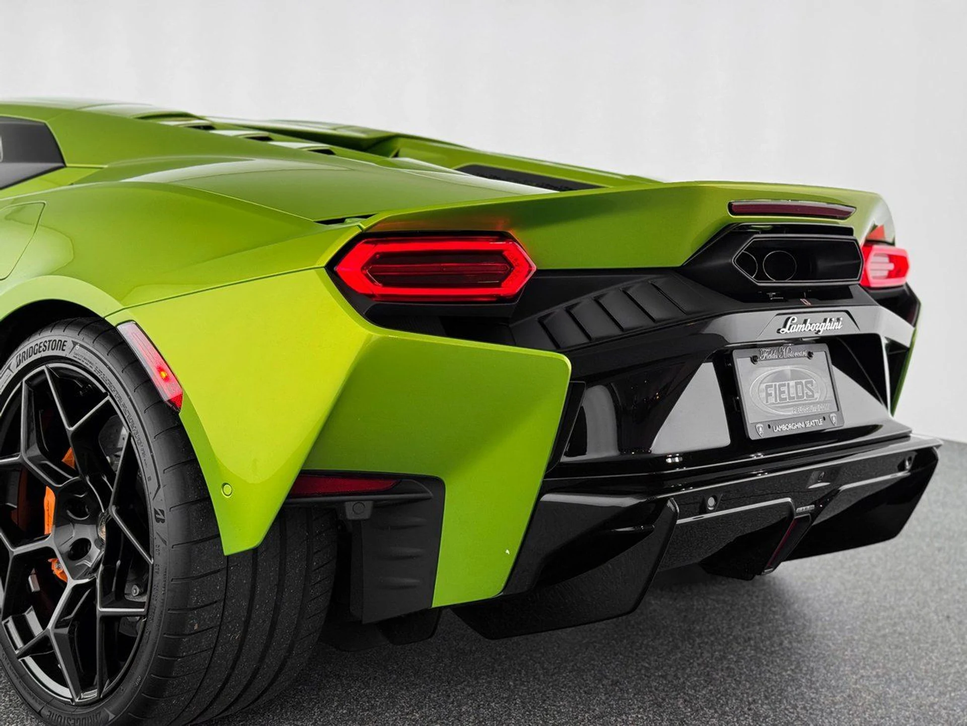 mph040_3398505305_c925e9e5fd5183e7f167418737f058abx_ff6cdf36b5