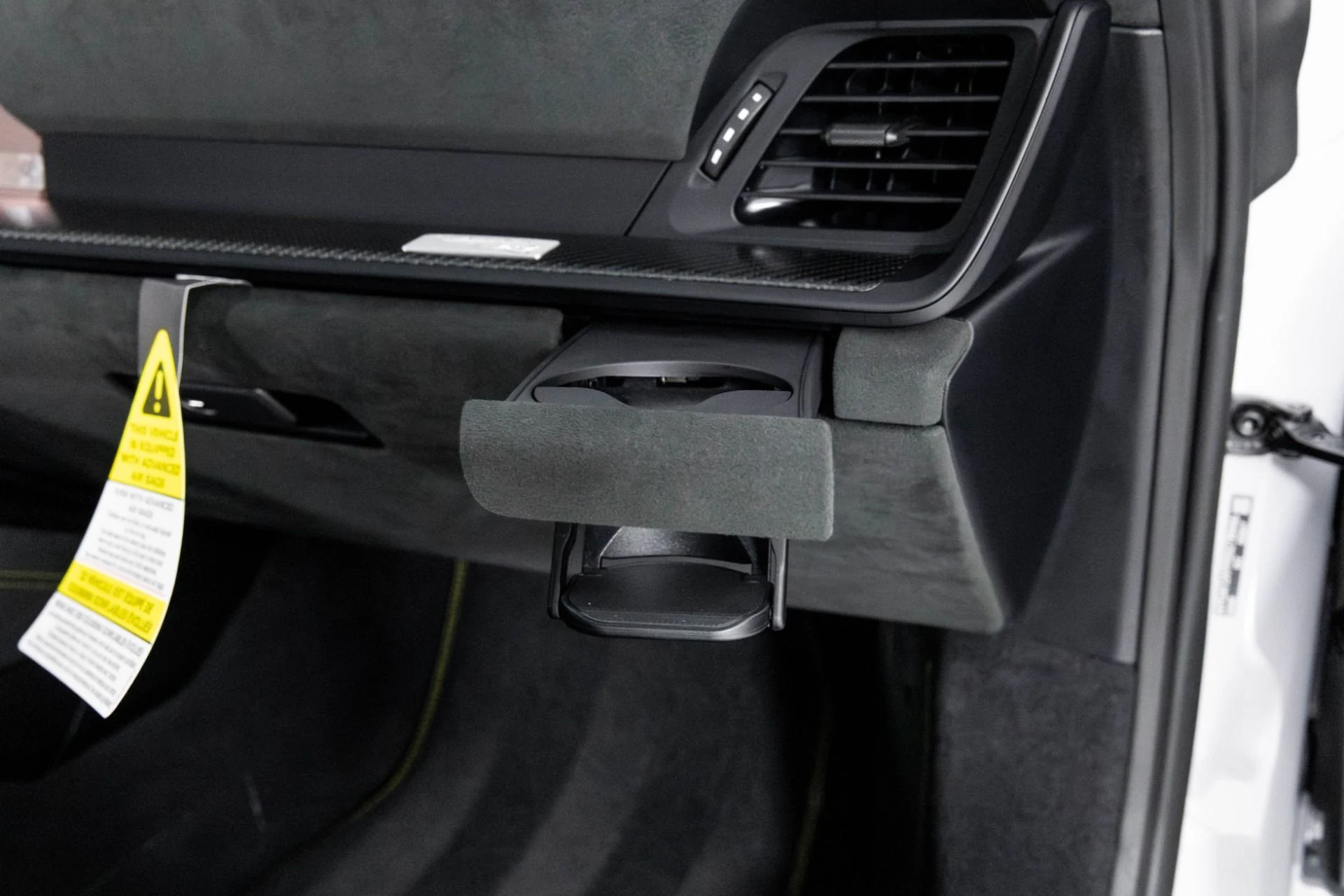 mph040_3417716209_Used_2025_Porsche_911_GT_3_RS_1763053574_f83b3d5f6e