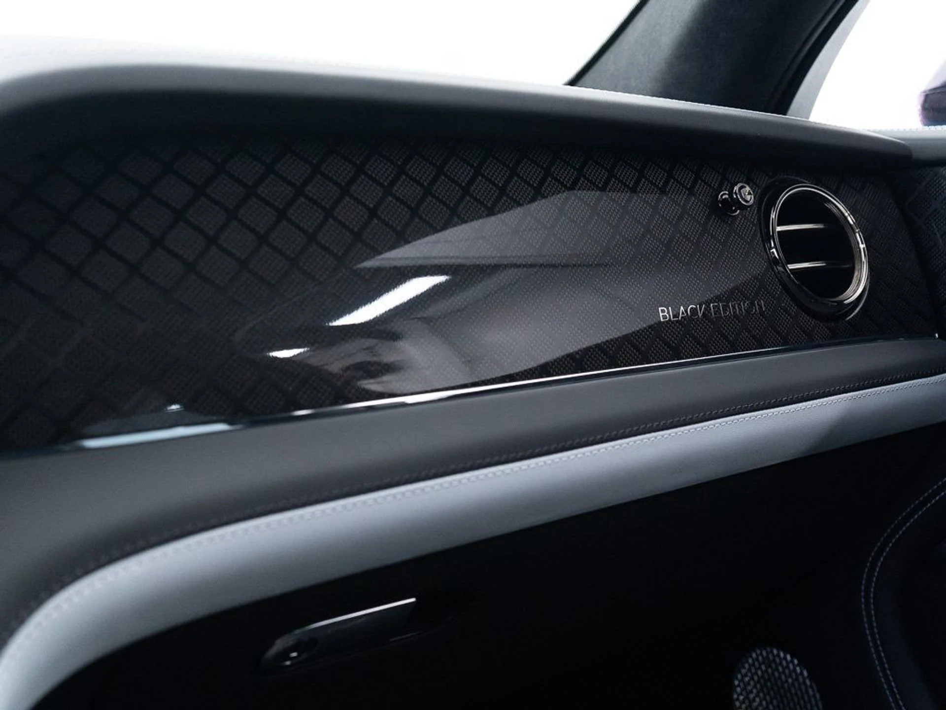 mph040_3419815509_22fc0850a16fd236643eaebfc91a8146_7e1722a620