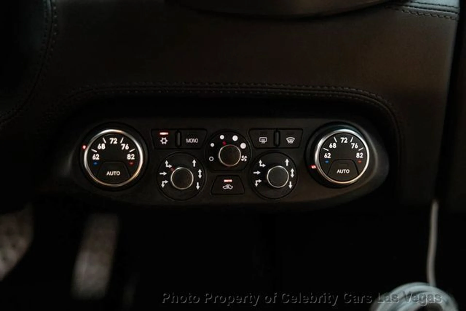 mph040_3420223284_used_2013_ferrari_458_italia_2drconvertible_9707_23037118_45_640_3a7e13a9e2
