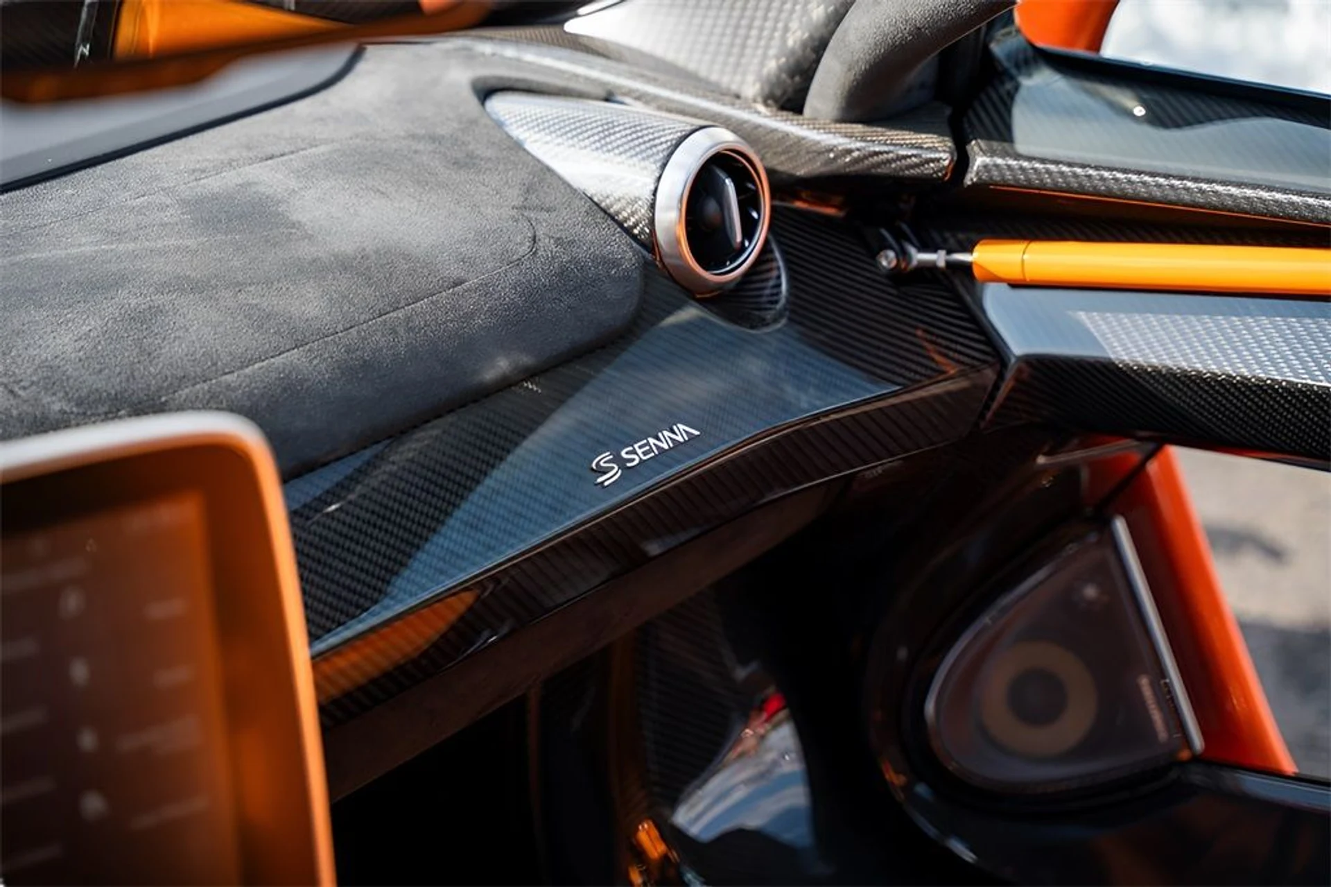 mph040_3426412034_image_42_78220da1a3