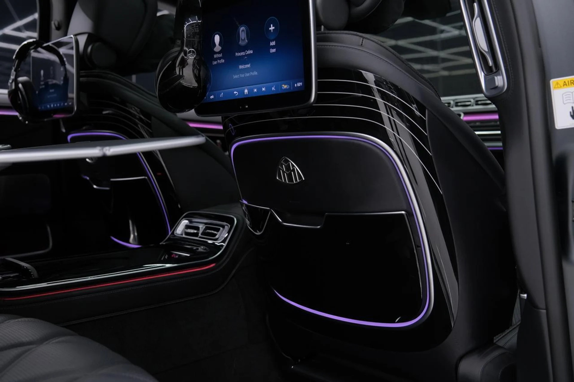 mph040_3439299654_9b7a8d1dde46667dd71c46a10d30ff5b_1e83de41b4