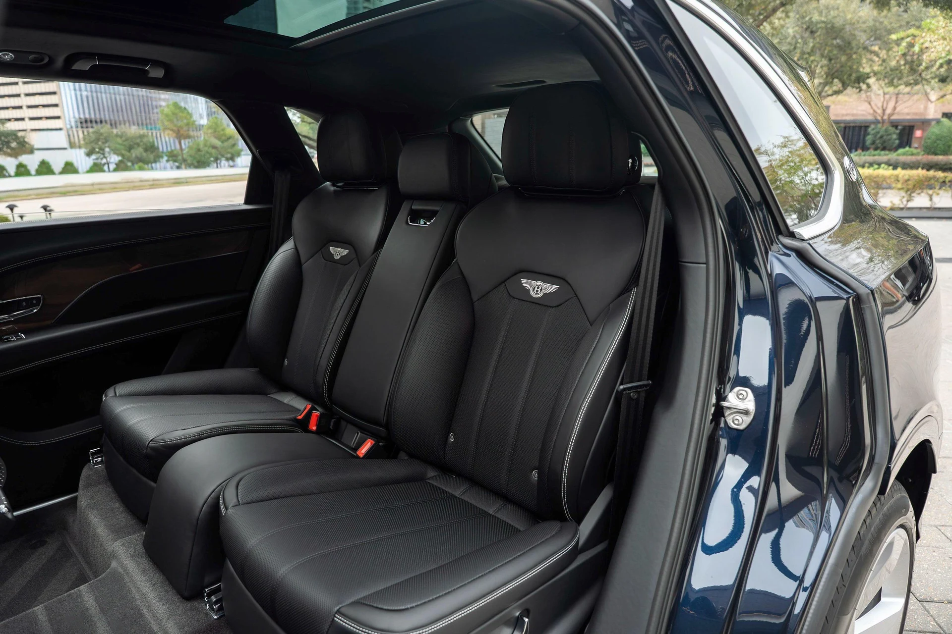 mph040_3445977924_470962004_69254b954f4549927538100a_7470d57a78