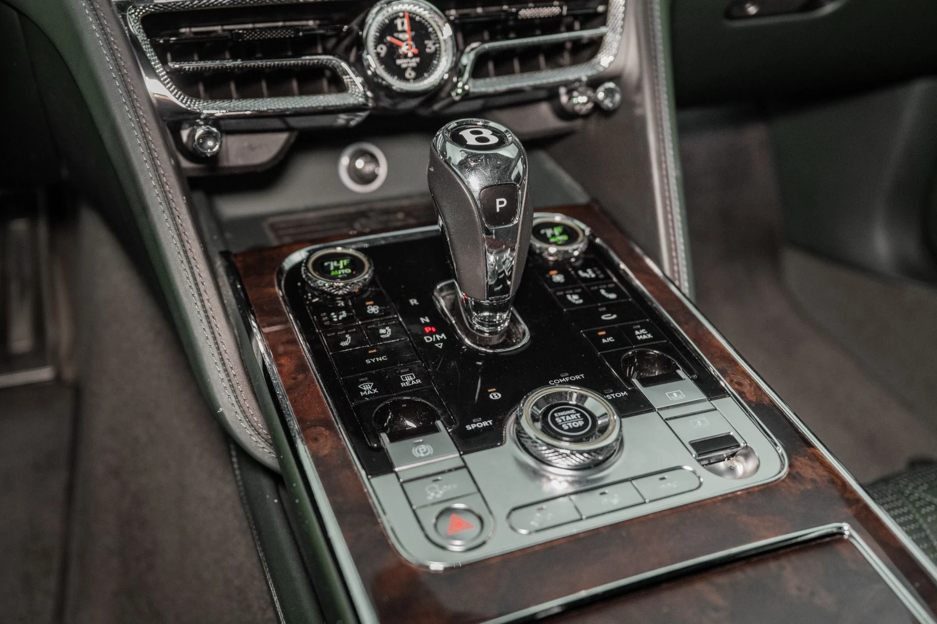 mph040_3448237572_Used_2022_Bentley_Flying_Spur_V8_1761057059_f4a72f351b