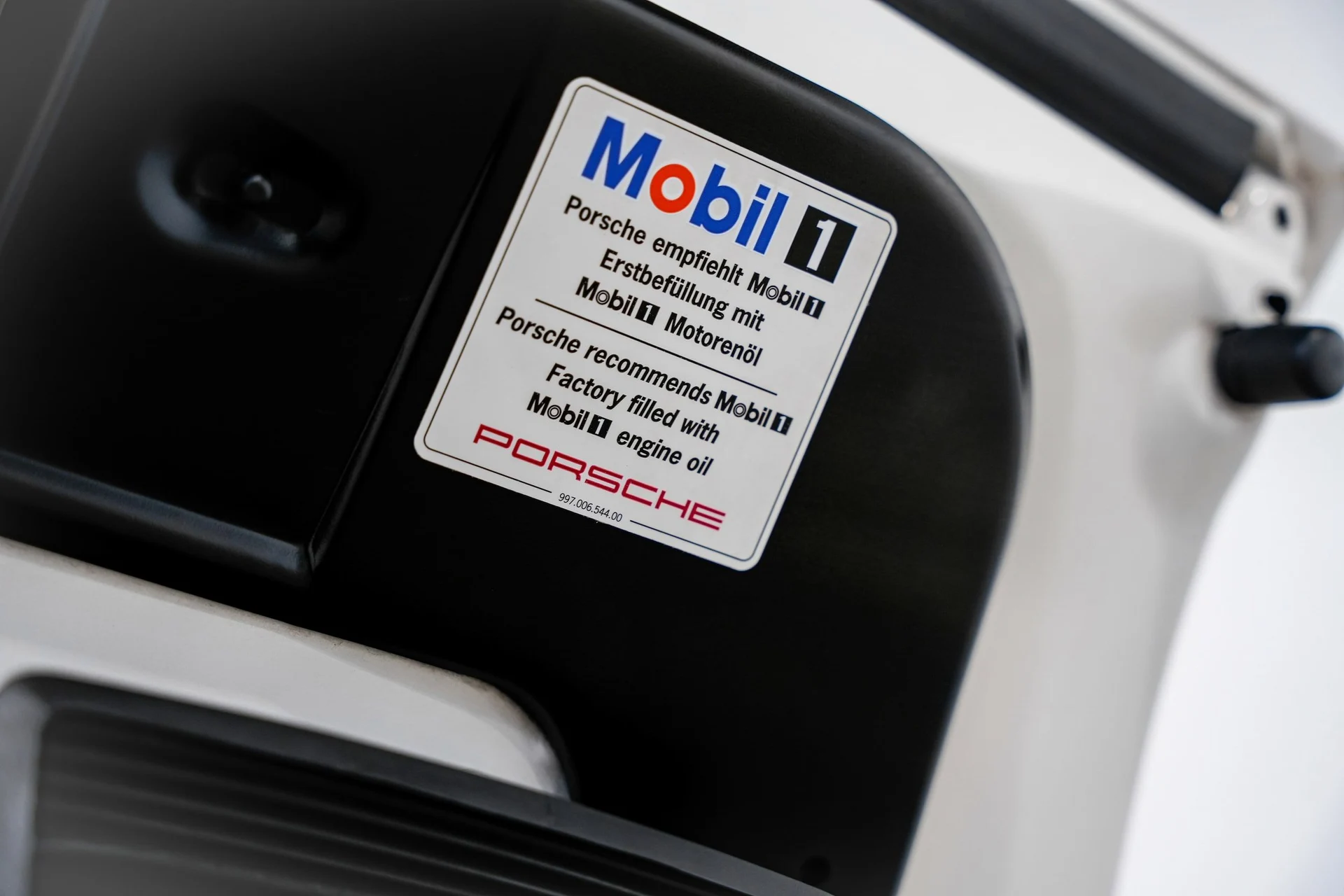 mph040_3464442939_1578f9165c69aa27d73a9c1a39434f7fx_5312fad458