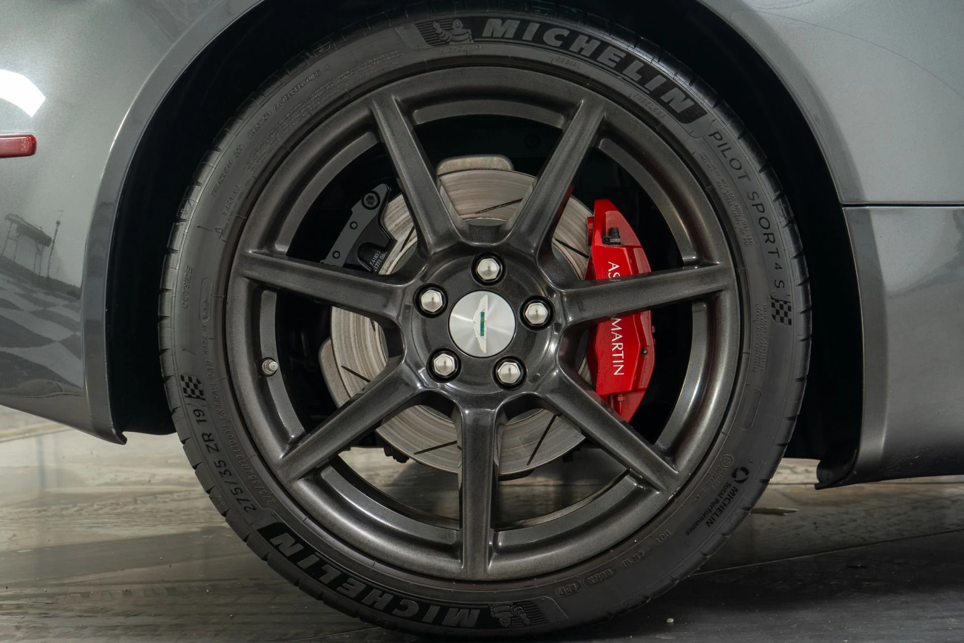 mph040_3474491336_Used_2008_Aston_Martin_V8_Vantage_Roadster_Great_Sounding_V8_Heated_Seats_19_inch_Wheels_1756322519_fda61689c0