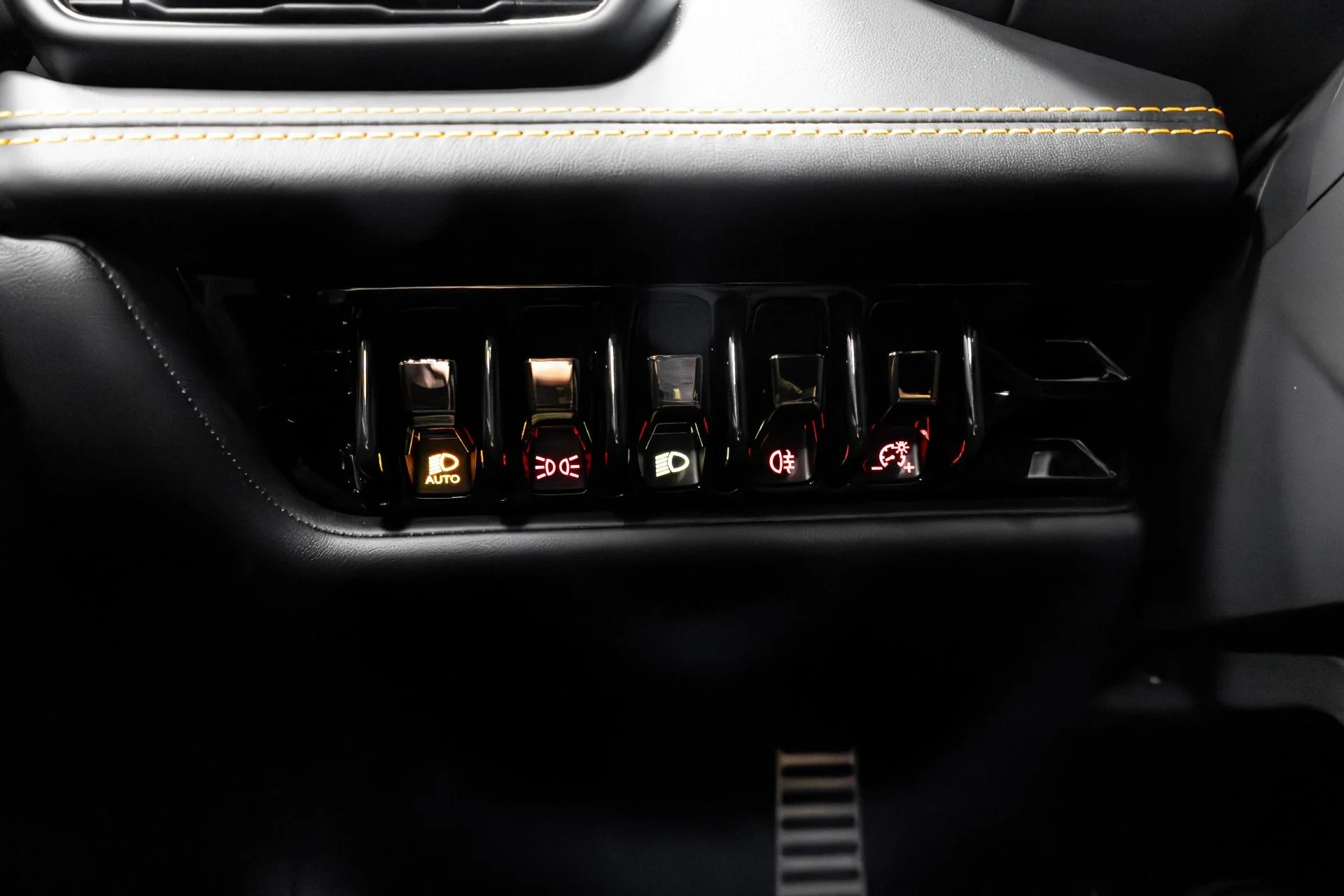 mph040_3485263708_Used_2017_Lamborghini_Huracan_LP_580_2_1771545979_6f75cdfb61