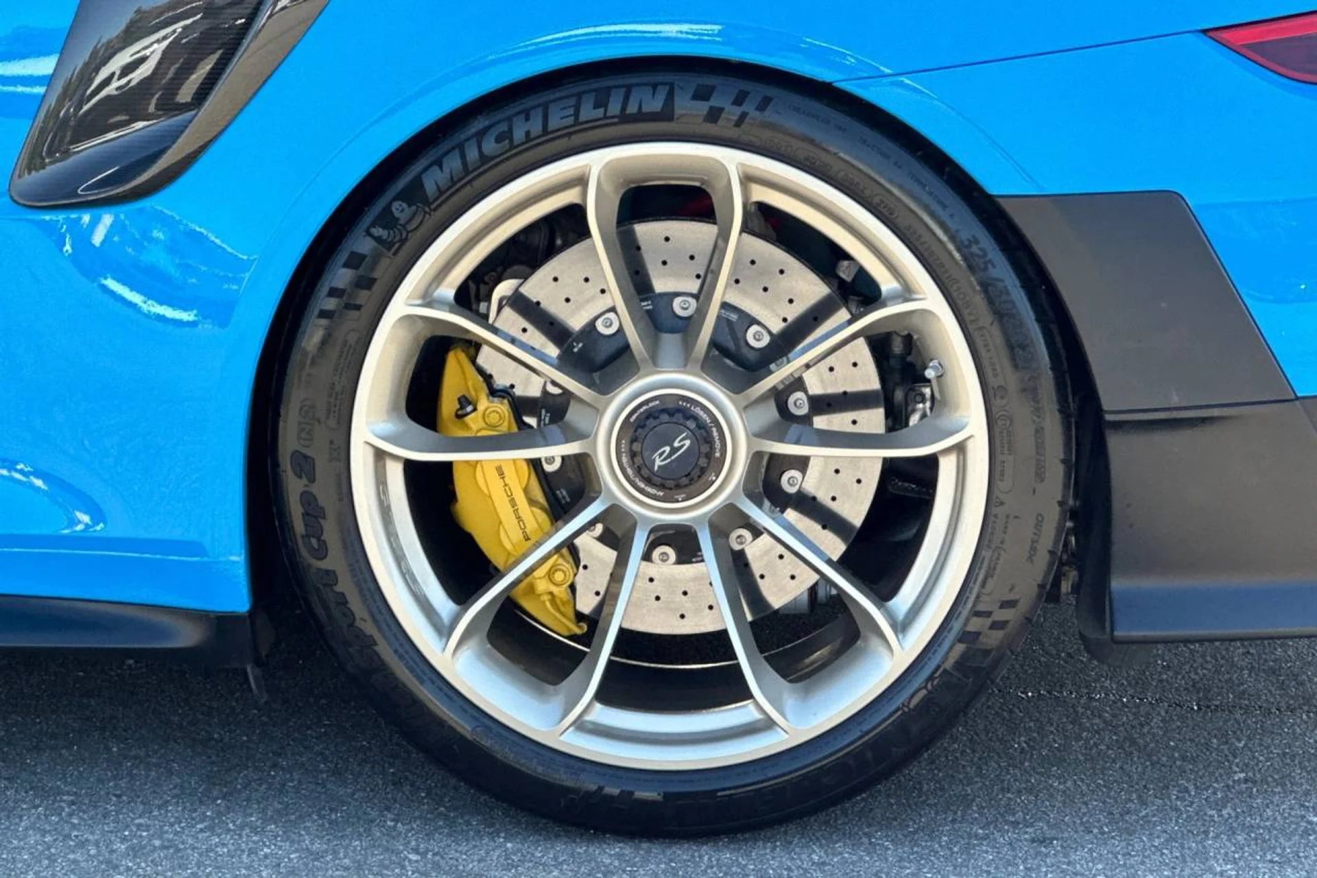 mph040_3496821168_1280_e66396457c