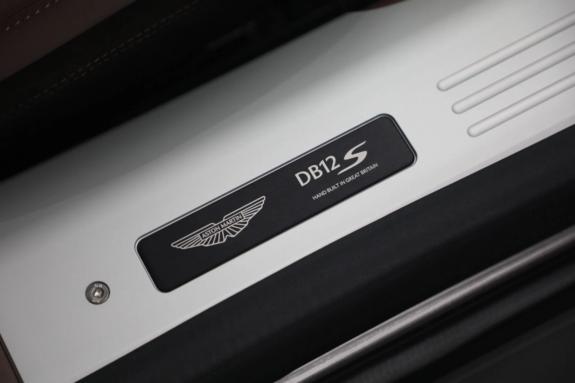 mph040_3508149127_New_2026_Aston_Martin_DB_12_S_Volante_1781361339_37a6697b5f