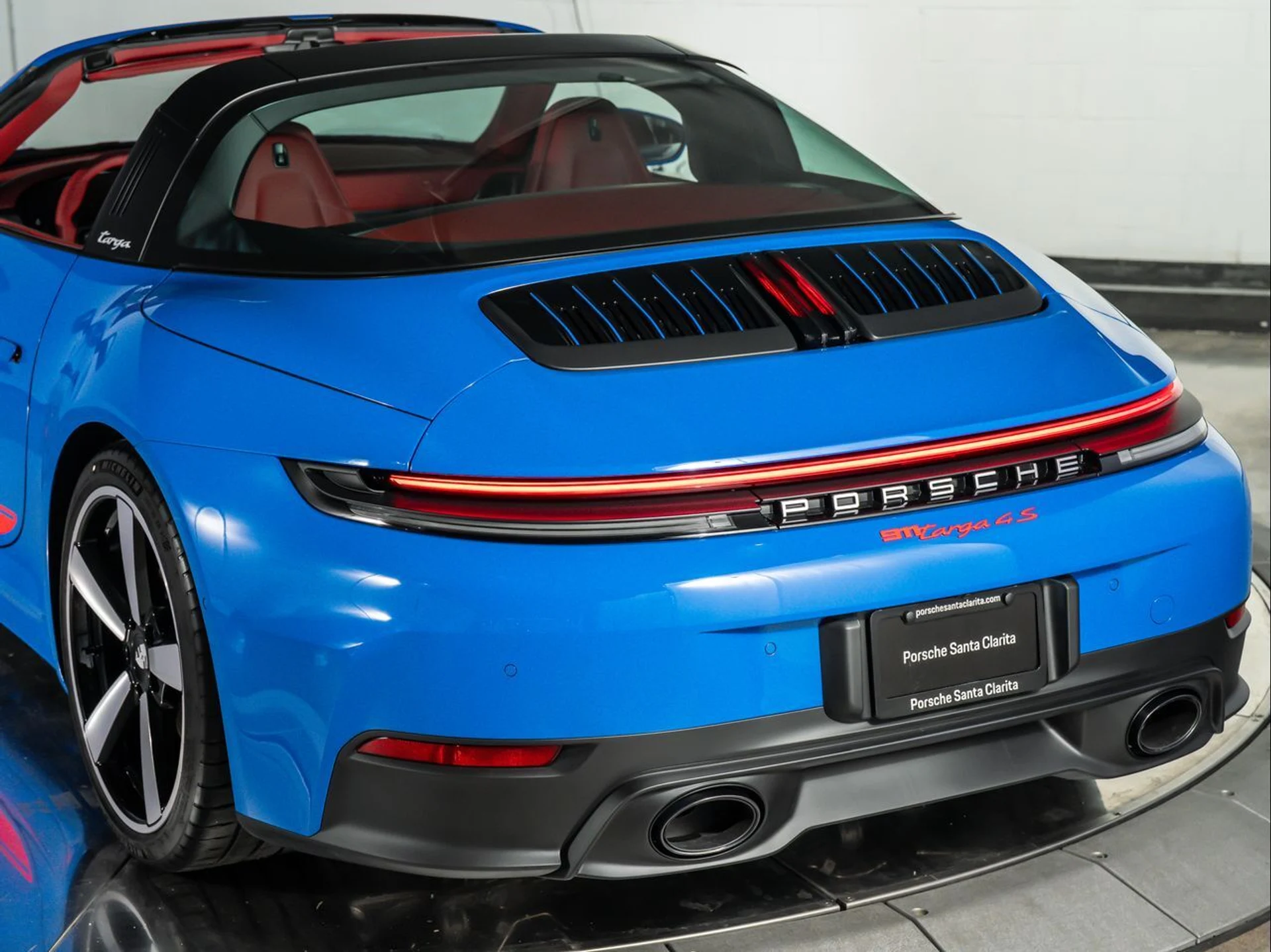 mph040_3509021678_5fc8f445a6f64fbcdf74c2a15da16f88_cc07eb28c4