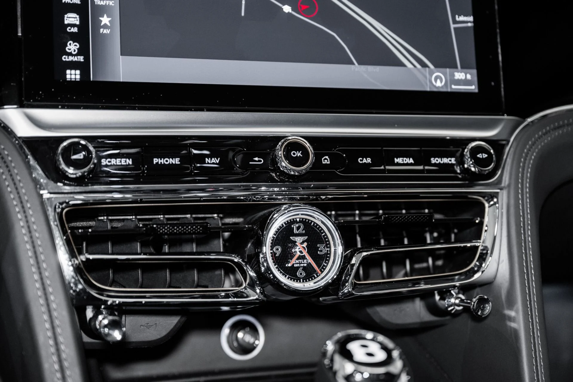 mph040_3513347211_Used_2024_Bentley_Flying_Spur_Speed_1741190012_1b3e54bb25