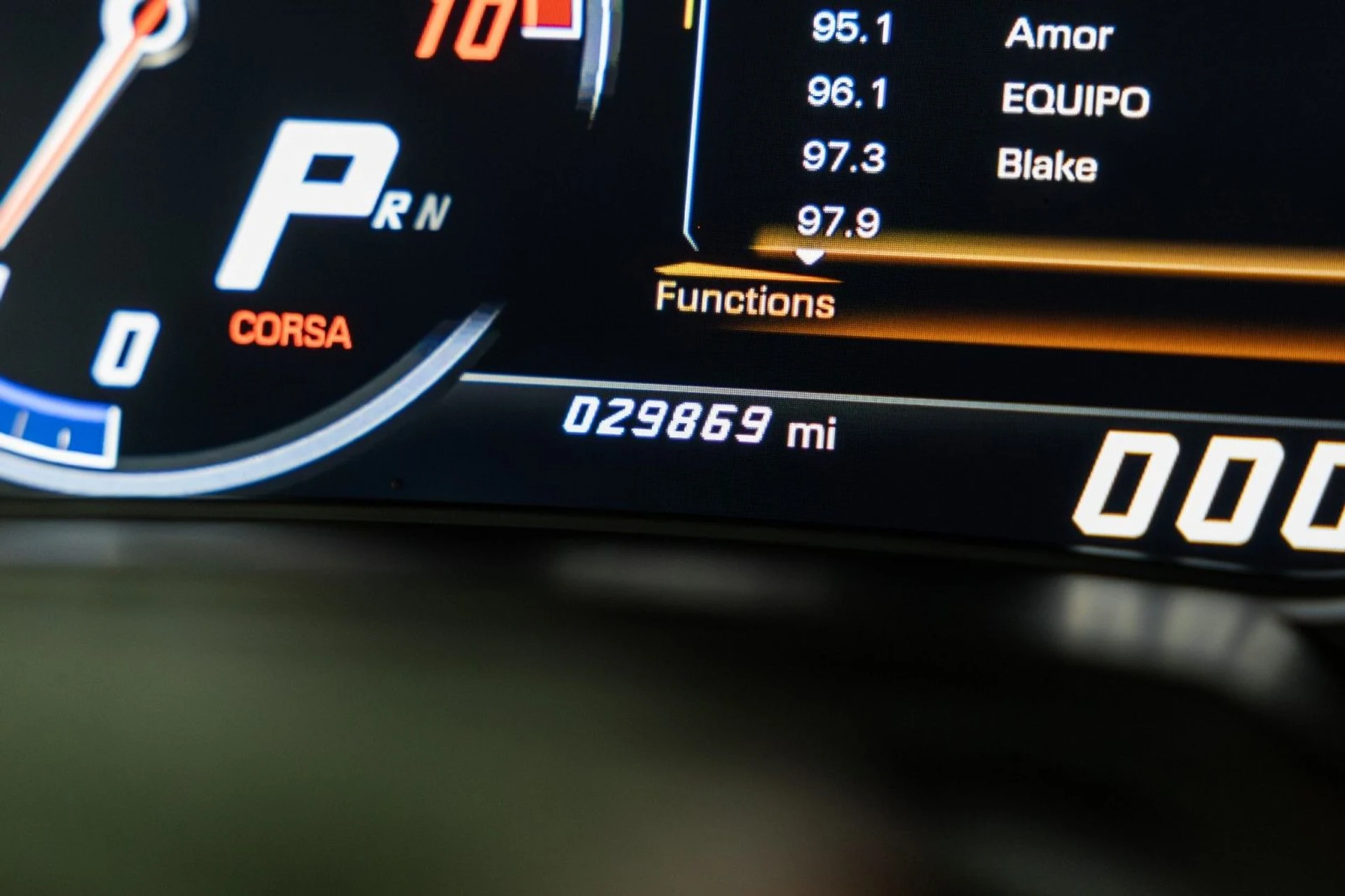 mph040_3525687295_Zw_59282f179a