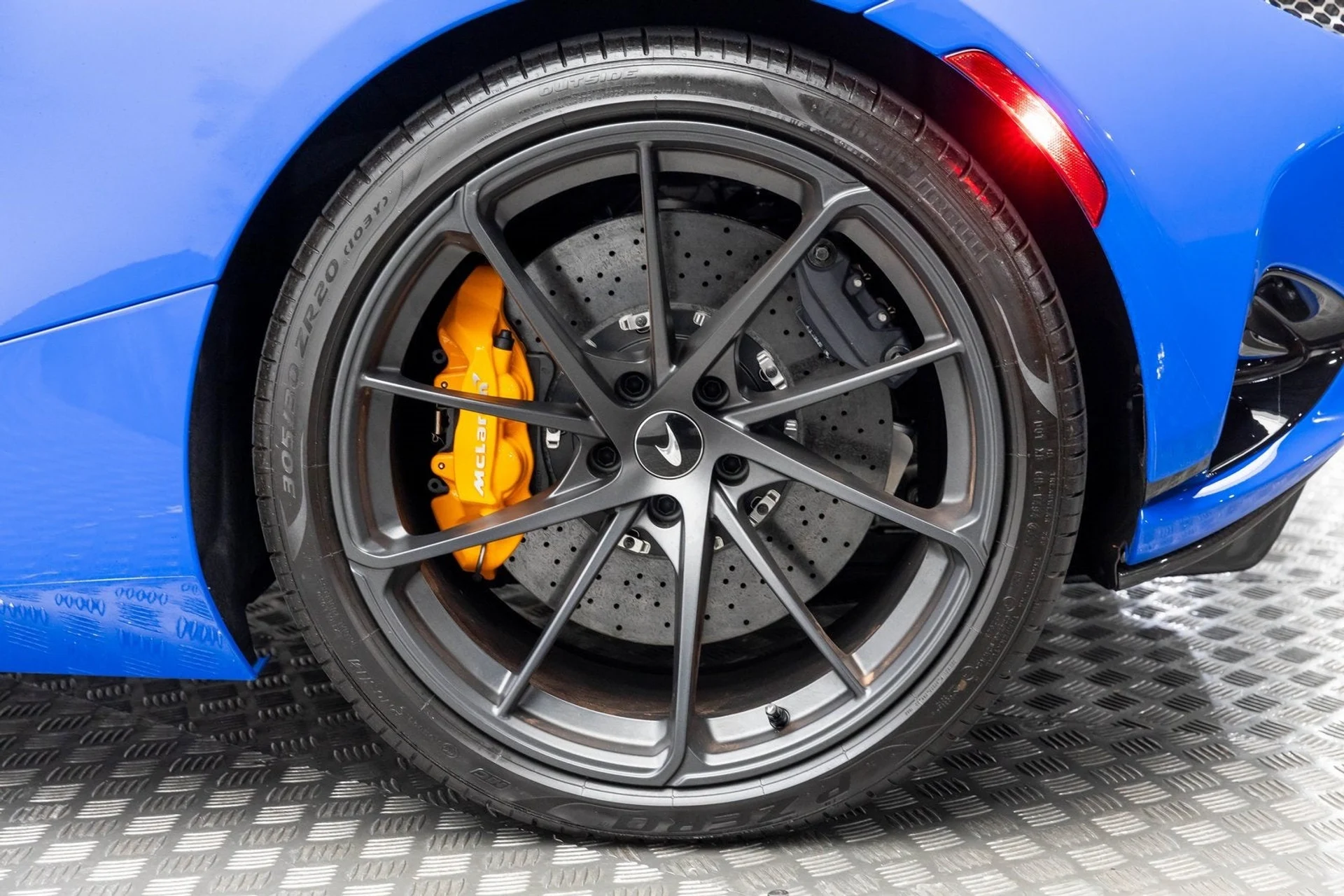 mph040_3534813187_41_d8d9bd45ba