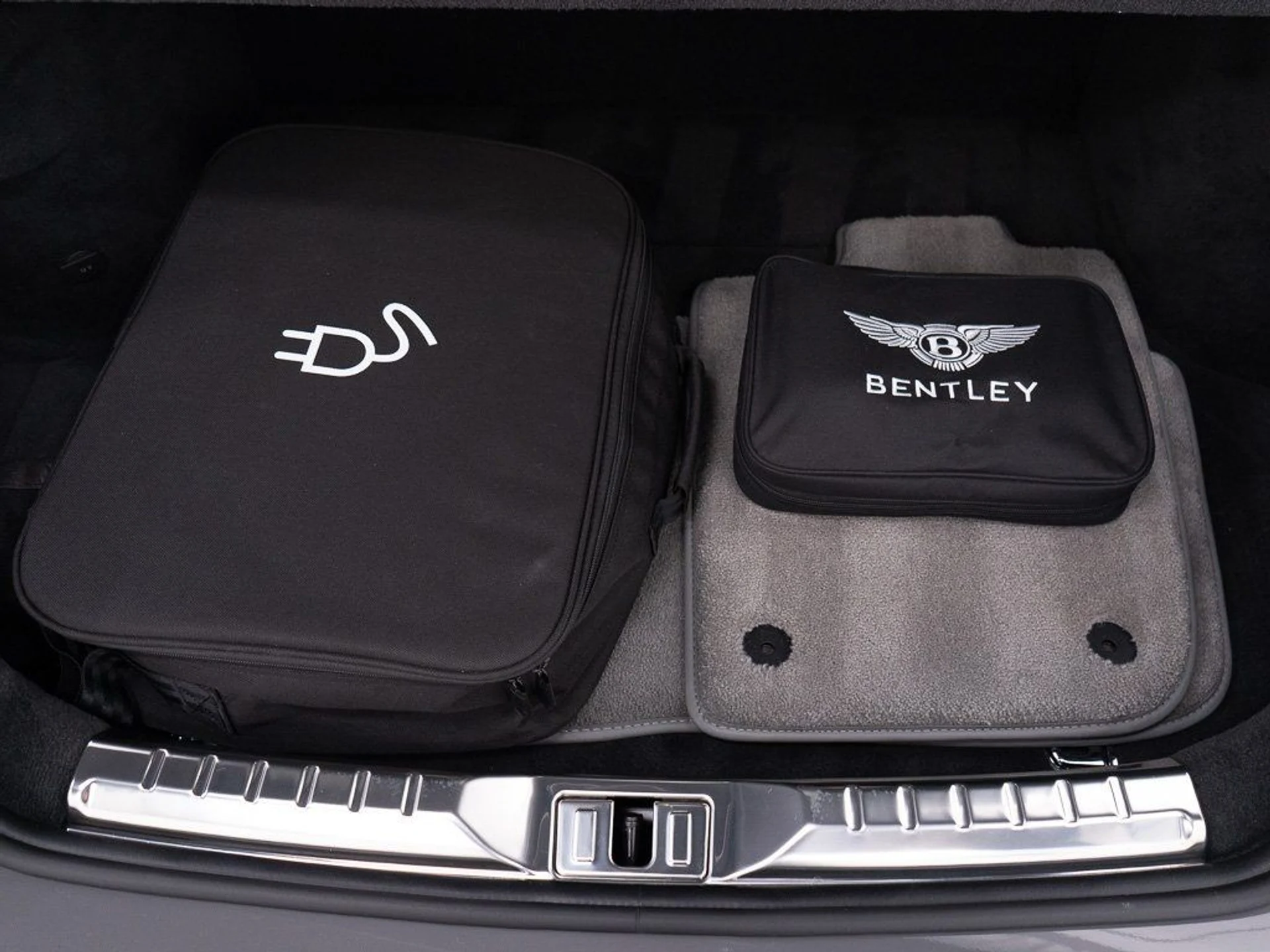 mph040_353802567_4962ec399bc8b80a4e690f3e623aef44_cdaf811acc