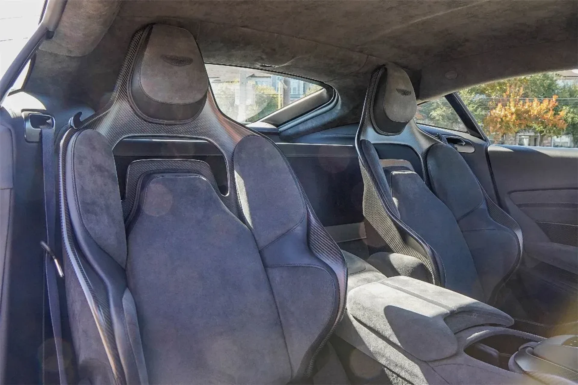 mph040_3543615378_06489fd4b96e491daea9d379e0ee9e47_03fc2ddee7