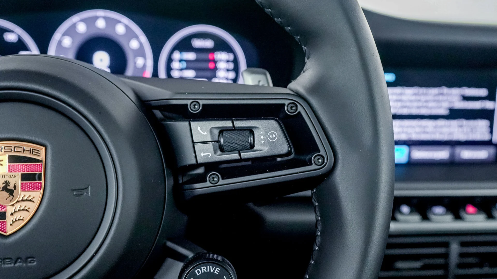 mph040_3553945518_content_homenetiol_com_2000017_2275072_0x0_a2cba371375b47769e4ee13b0ef61baa_7feb86461c