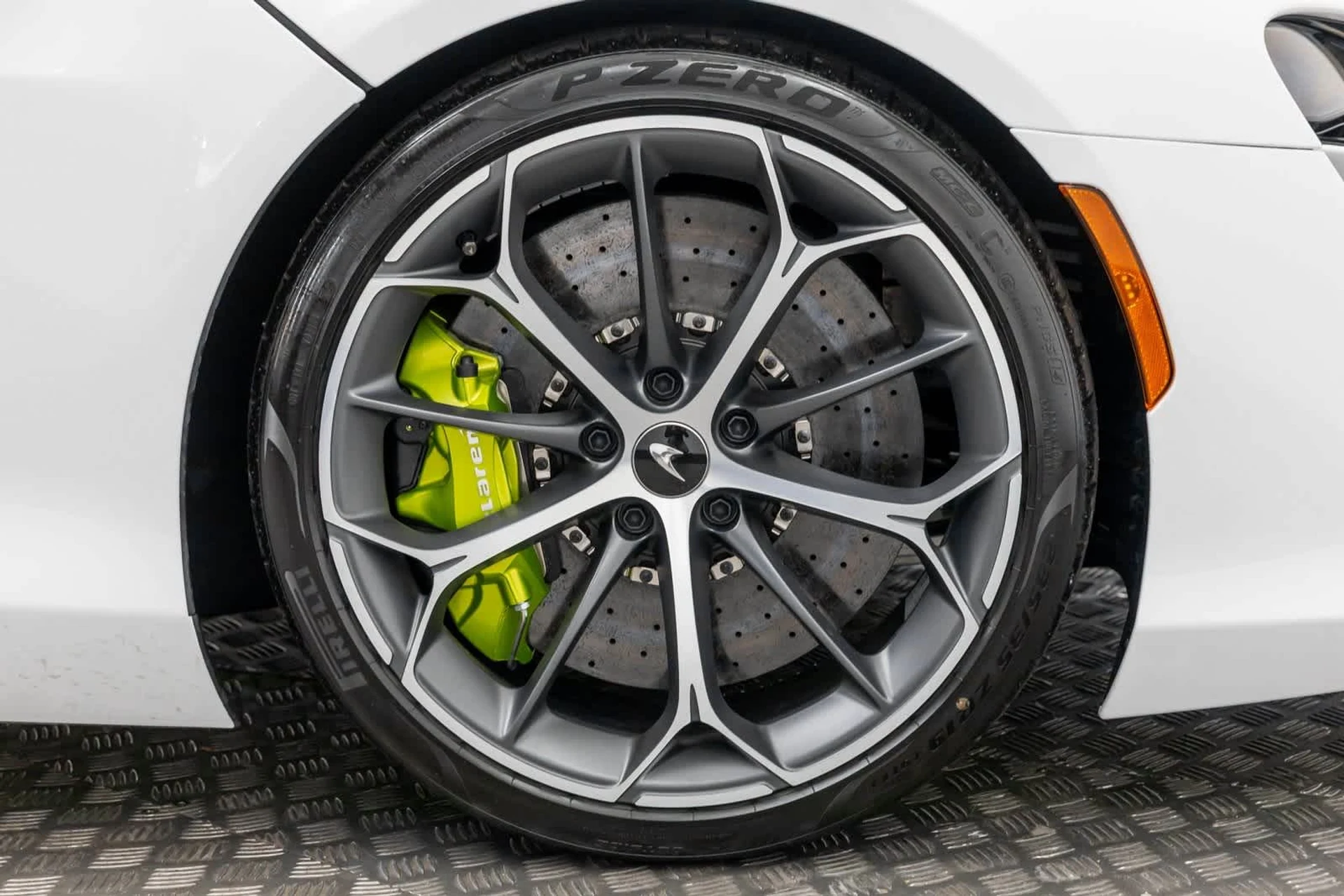 mph040_3554975656_41_fe095d245c