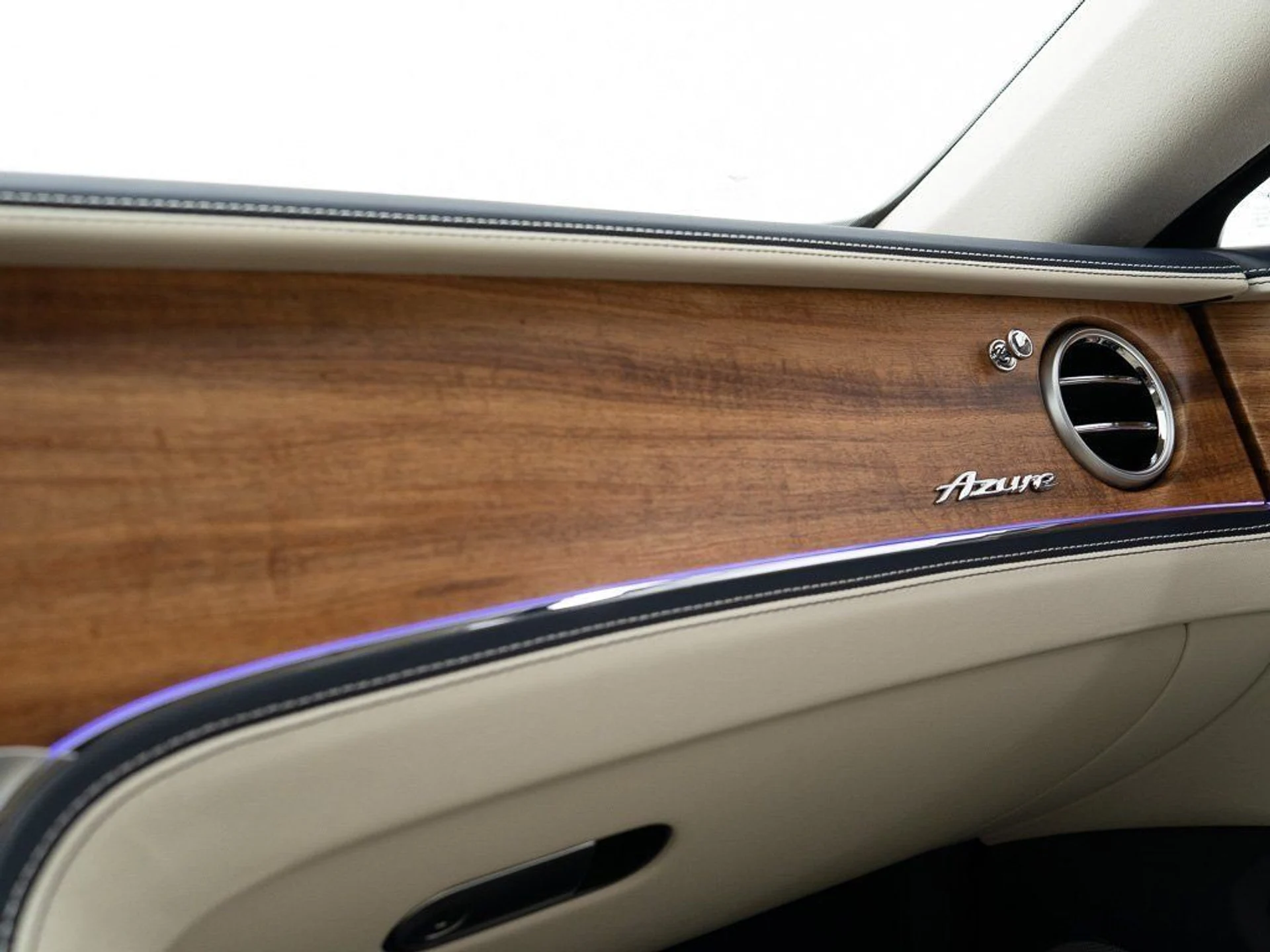 mph040_3559775379_1130621781913b75d71969413e49528d_2ef1fda205