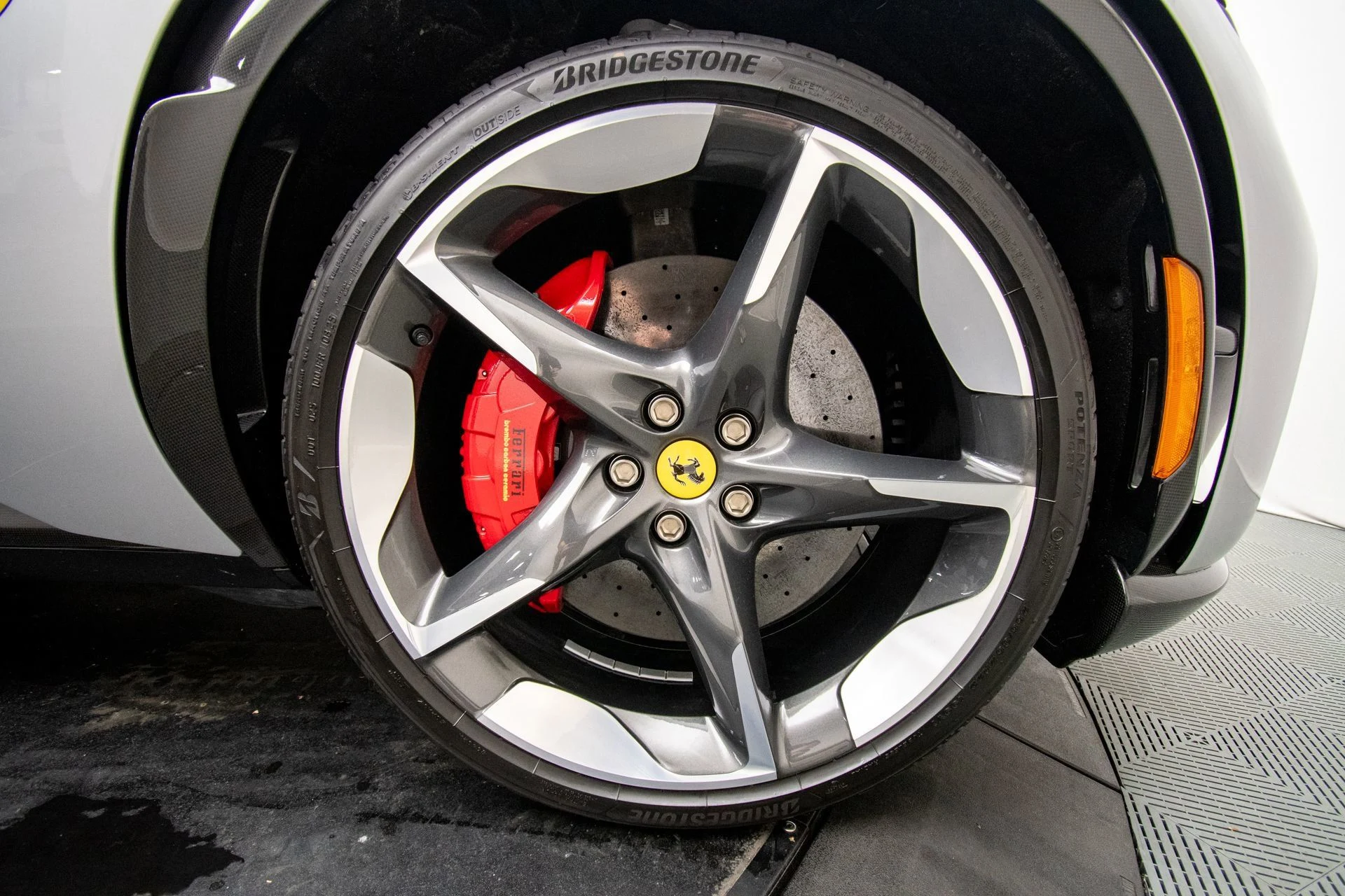 mph040_3569349280_a7a40cd20f764fb9a508c648abd9bcda_d04bff6499