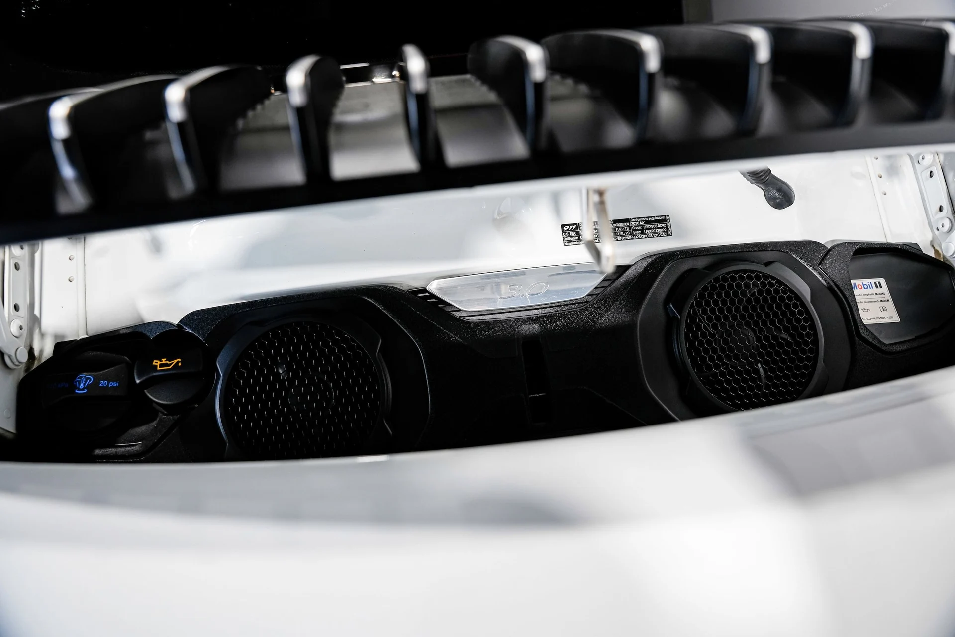 mph040_3569917523_12216435993a7520da153b1f8d1632ddx_17f0b5077d