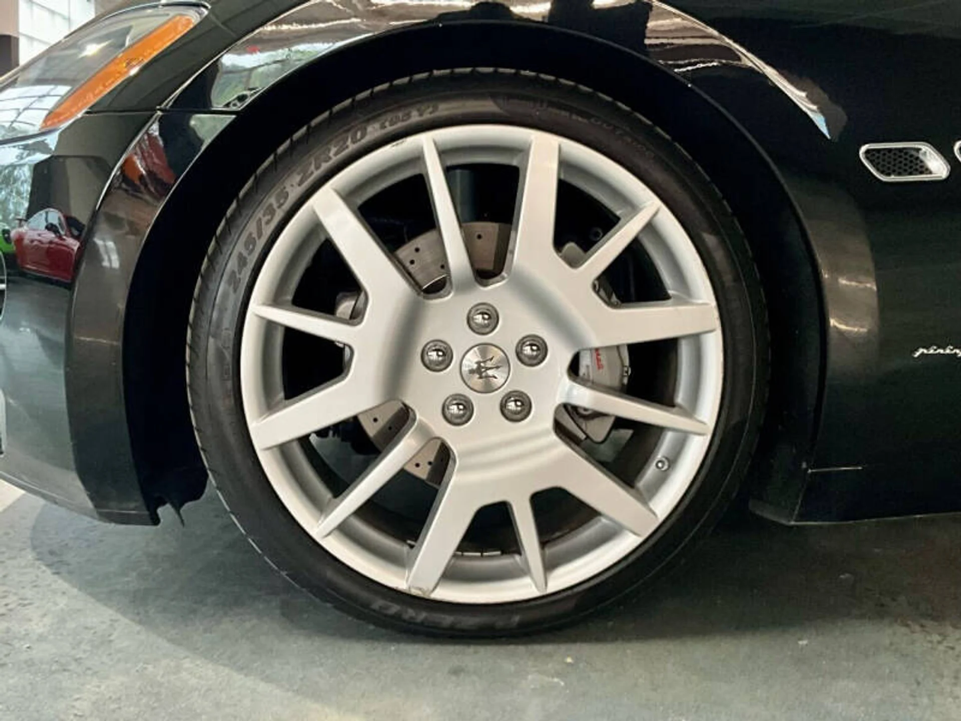 mph040_3582117458_2008_maserati_granturismo_base_2dr_coupe_7957bc3a99