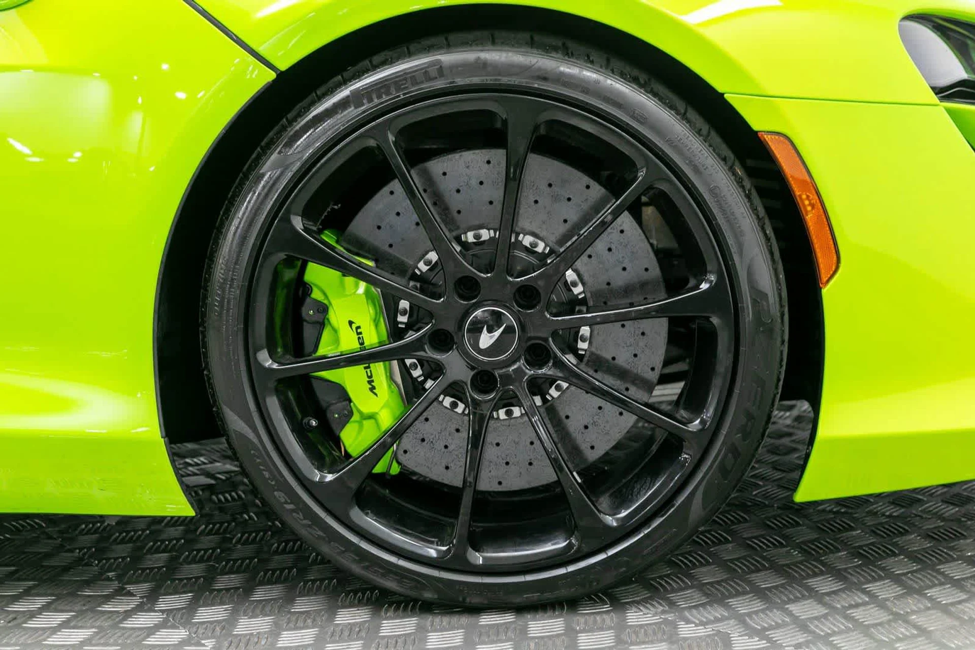 mph040_3597557968_41_37382aedd2