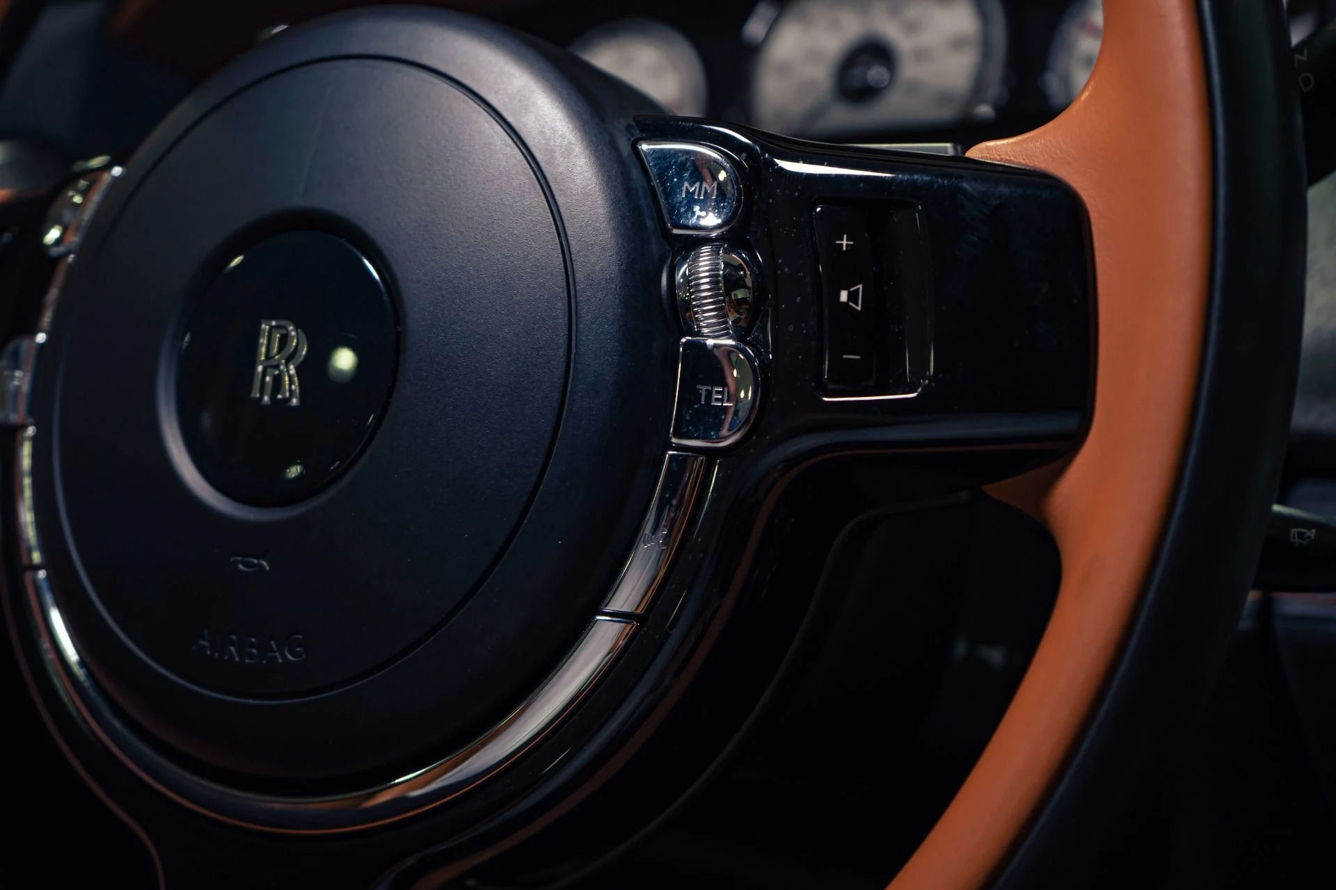 mph040_3599752568_Used_2018_Rolls_Royce_Wraith_RARE_1_of_55_Luminary_Edition_1774531595_73c5c9b320