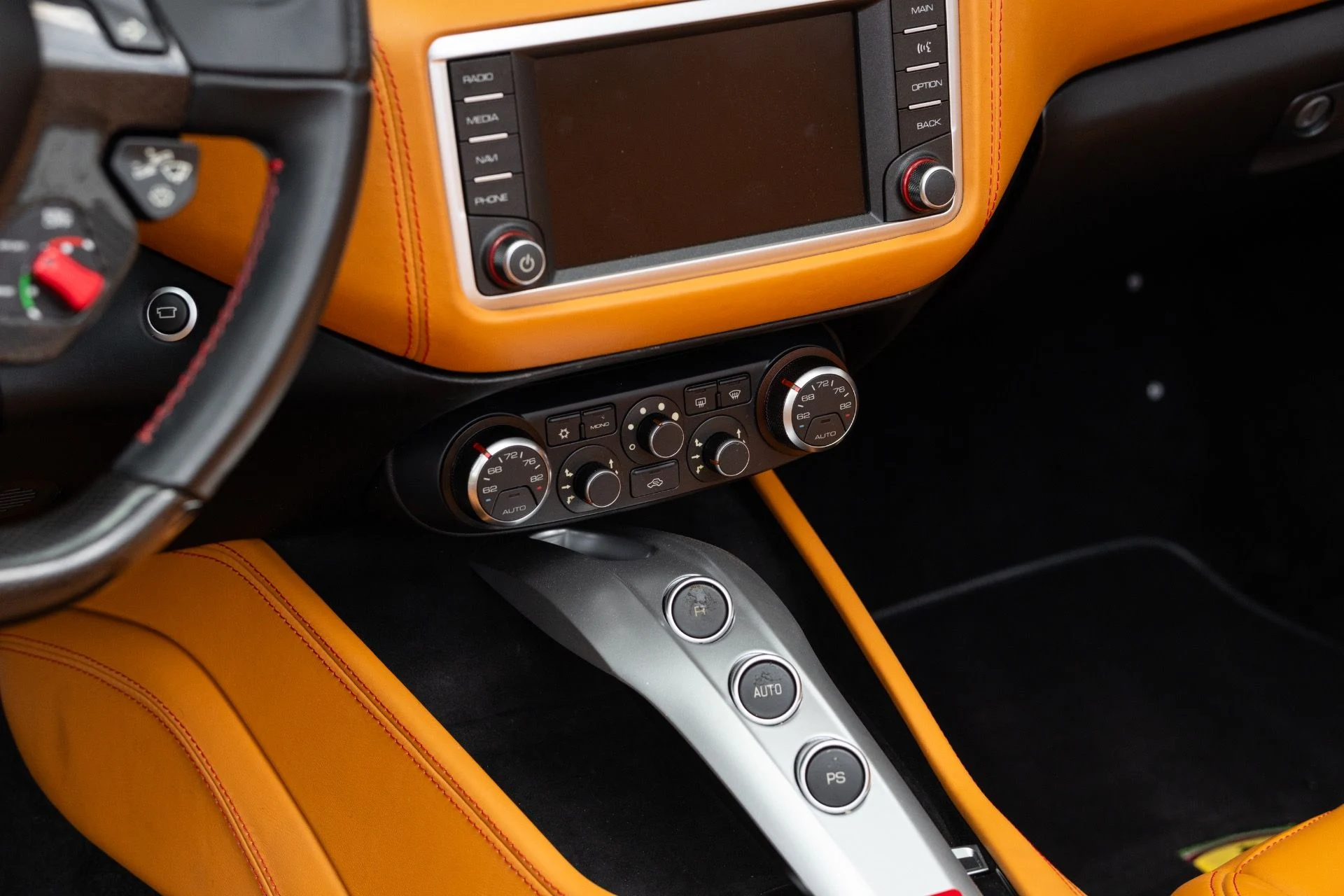 mph040_3604795235_Used_2015_Ferrari_California_T_1773337239_96003688e7