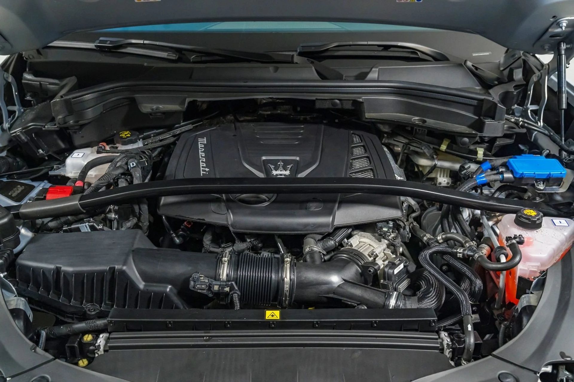 mph040_3614202511_83ff823151824750acddeb8a6117ee1a_644b364ade