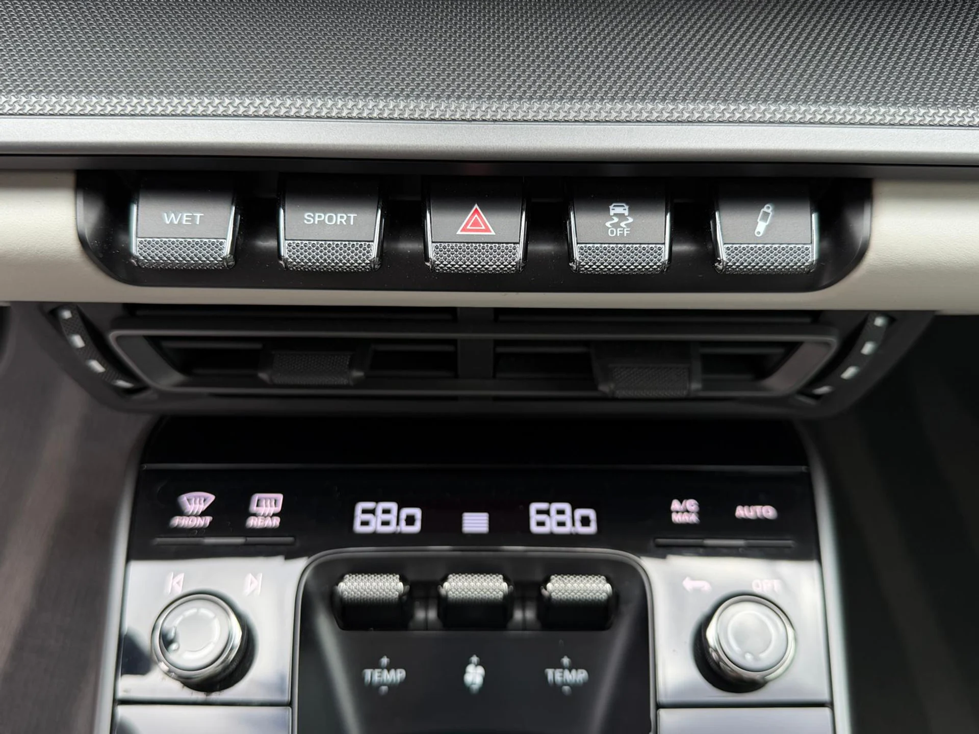 mph040_3623436390_Whats_App_Image_2026_02_04_at_4_21_07_PM_1_7b20798cb3