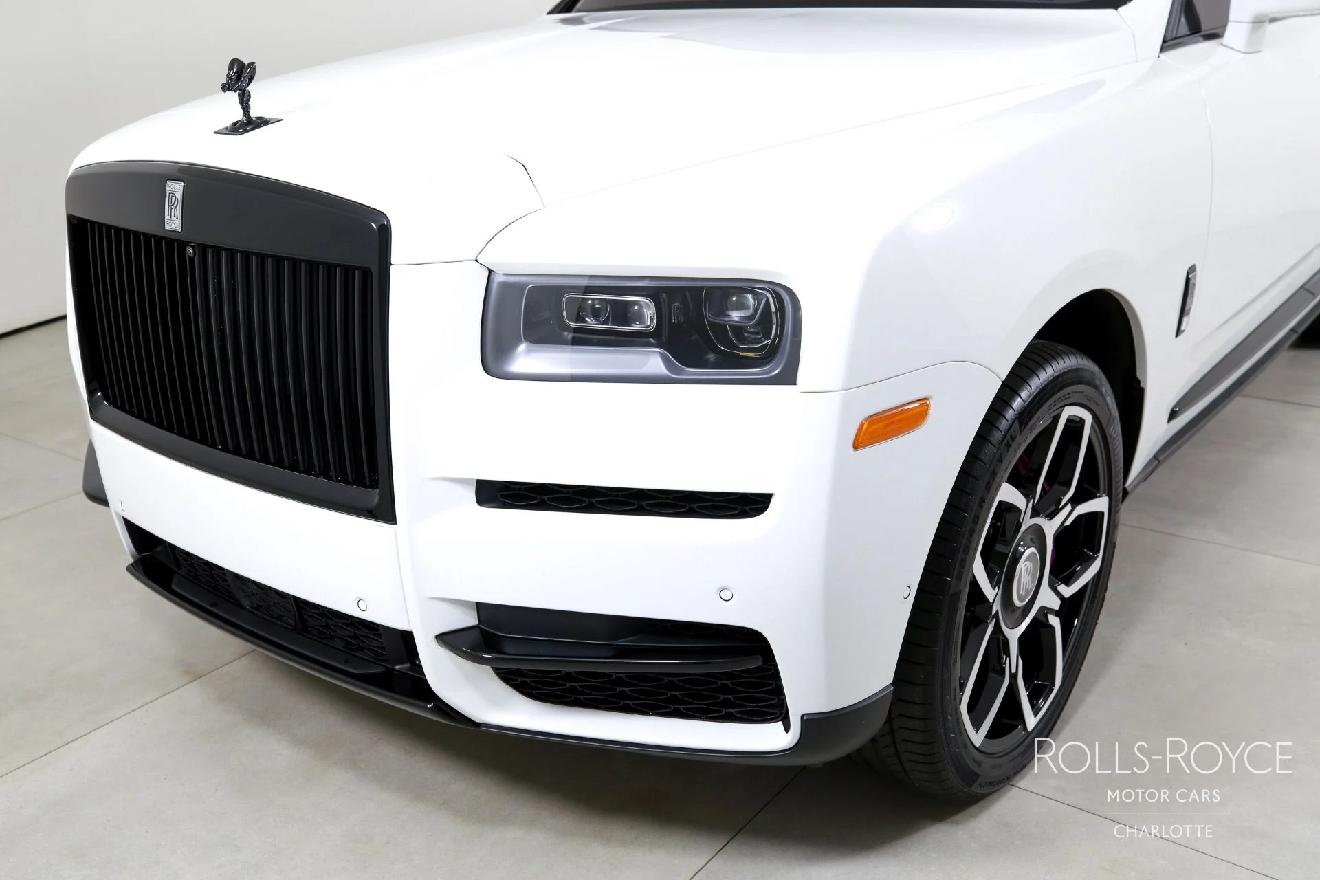 mph040_3635246049_Used_2024_Rolls_Royce_Cullinan_1750949955_e41f51f892