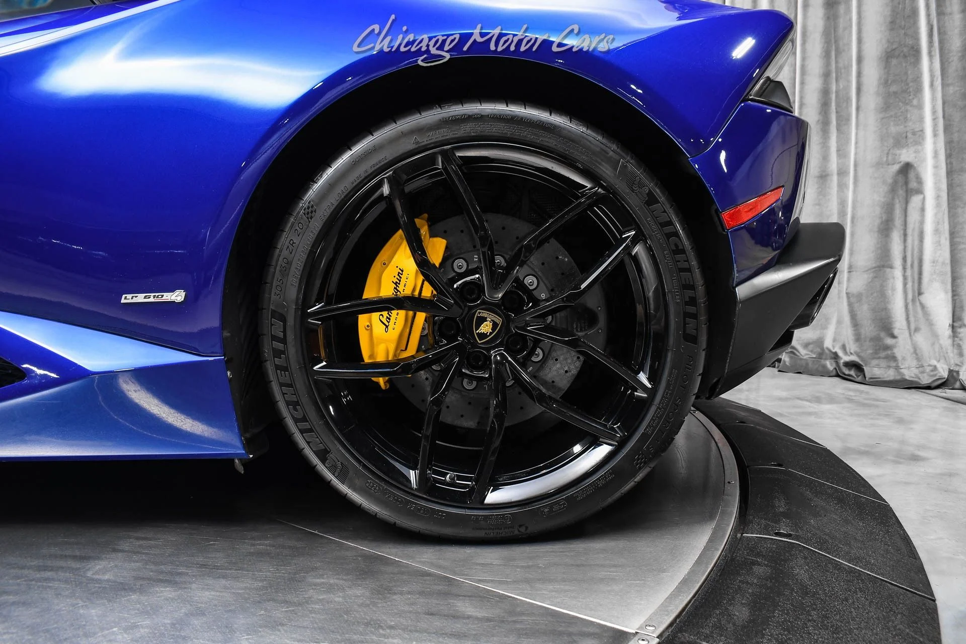 mph040_3639806452_13290_p41_l_034d9d2010