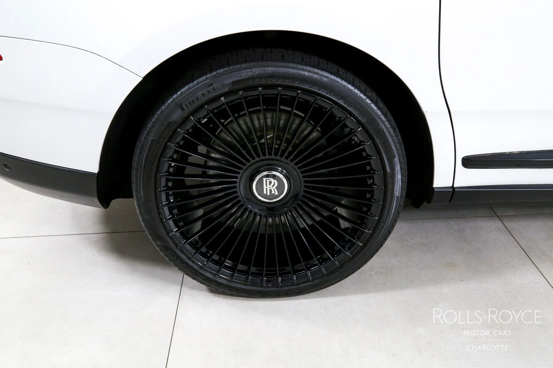 mph040_3639866240_Used_2019_Rolls_Royce_Cullinan_1753469692_507845b16b