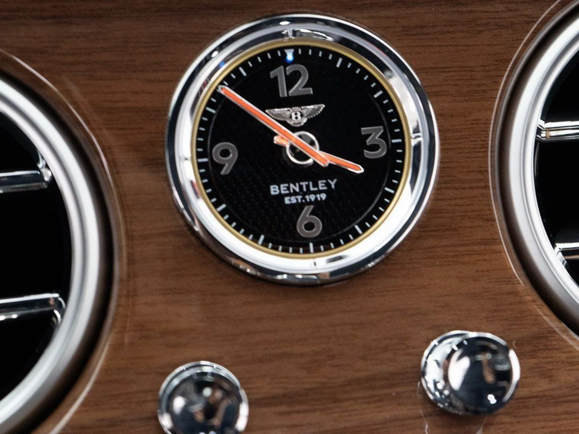 mph040_3670226649_32bcb39a857c6d8f9c8218907be6adac_c571d2d86c