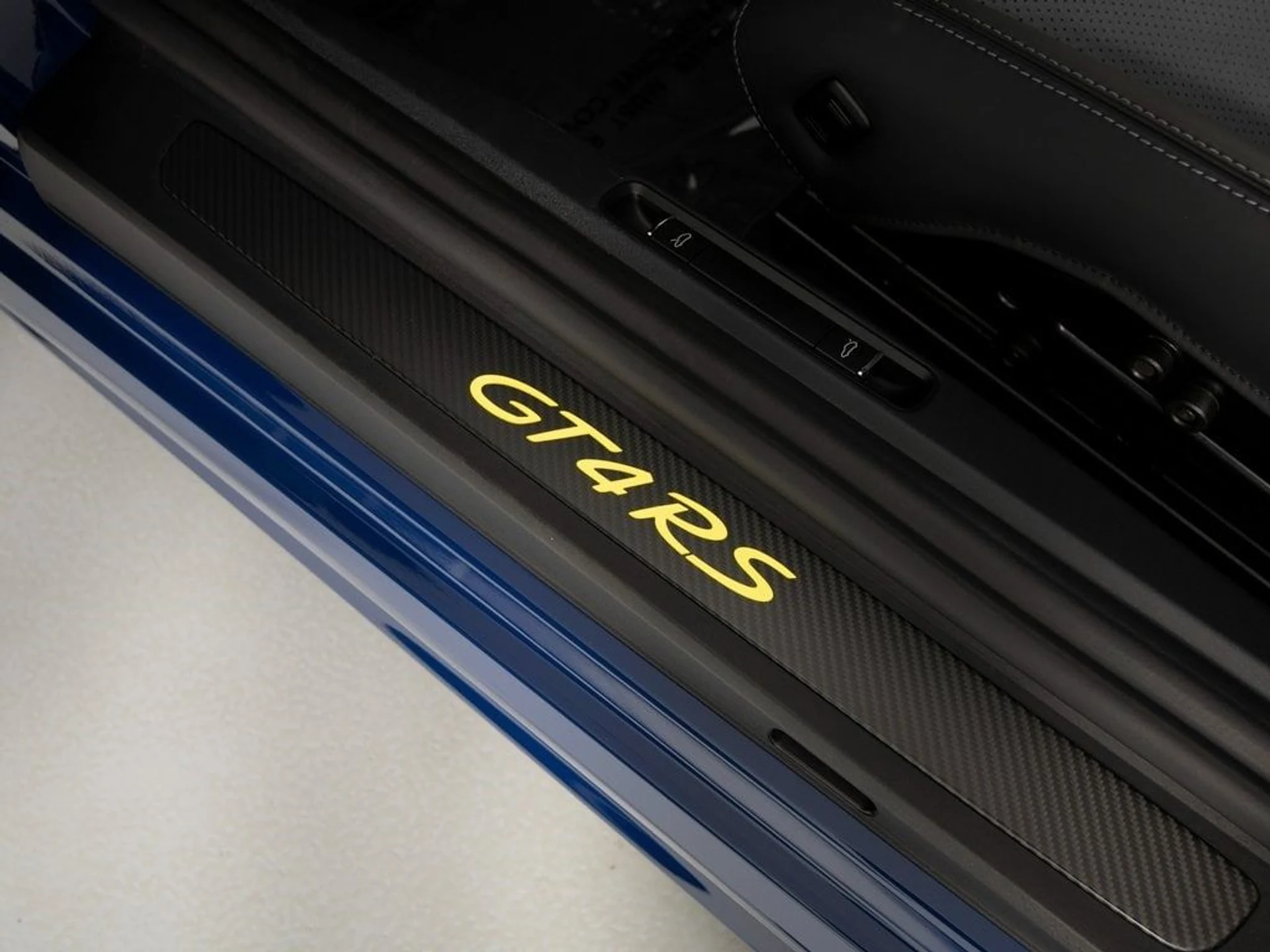 mph040_3673439538_68f520c3a49986edf4d07d51bcc313ffx_c9e3d994a4