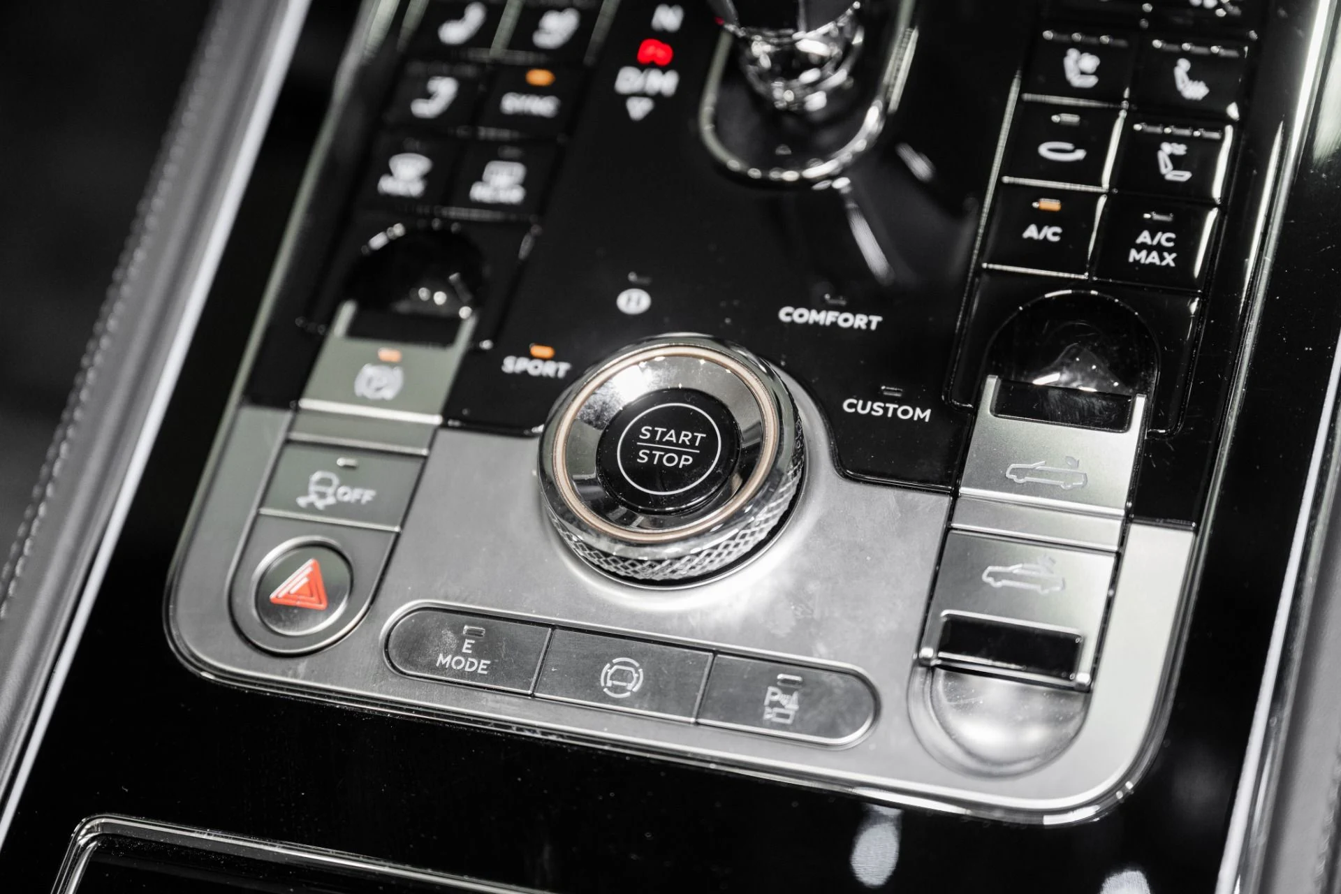 mph040_3689403767_Used_2025_Bentley_Continental_GTC_Speed_1790088406_bd61311c50