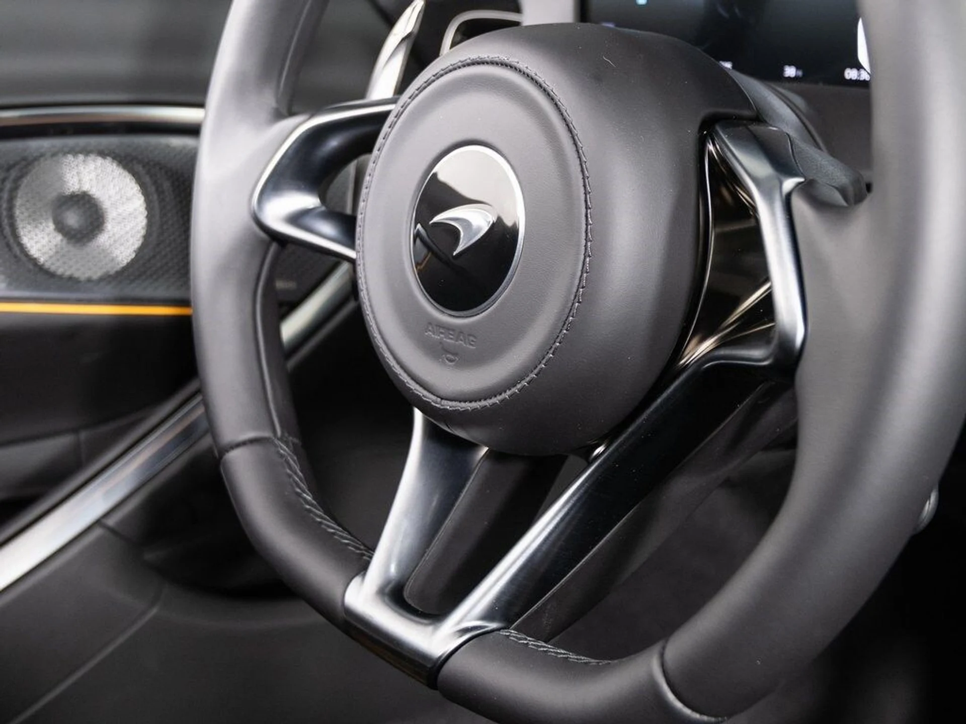 mph040_3690961354_dd990d90fa60657d1905e04a6311966cx_81d8e7f9f6