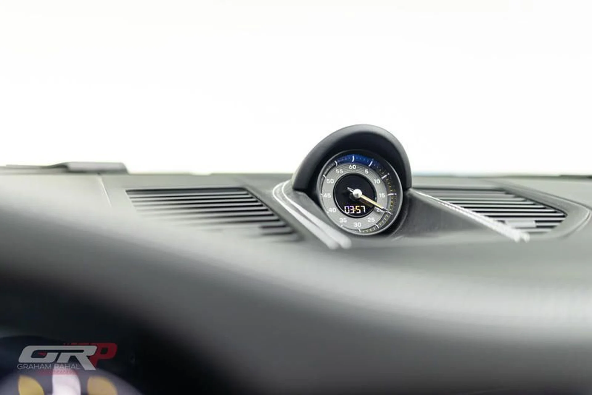 mph040_3691762424_82_D84_A07_9_EB_9_4412_BC_64_23_CB_5466_AAE_4_d2ca4be977