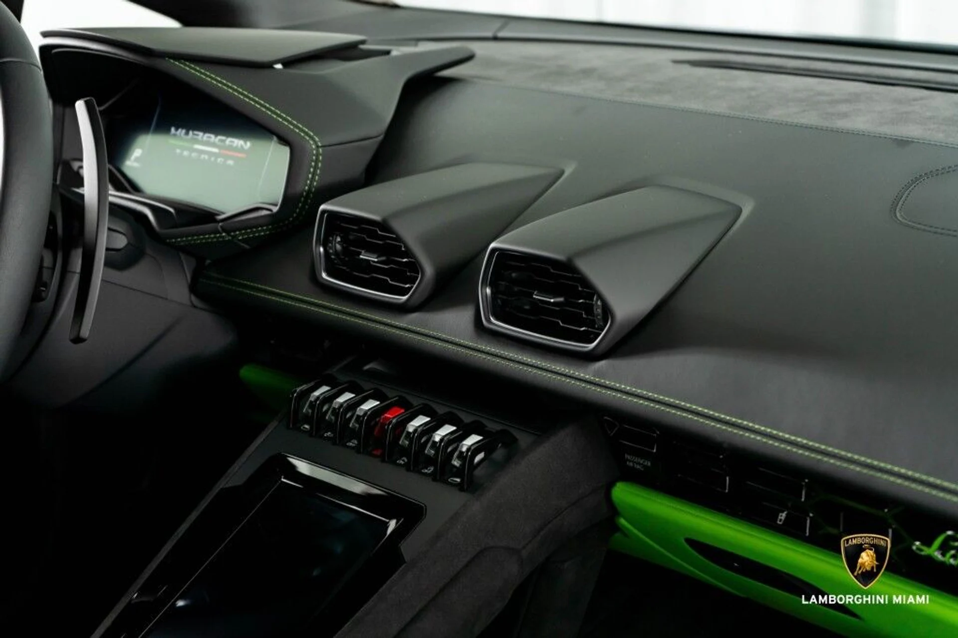 mph040_3695353561_008cf4f2af774dcb4faffbf1e05d0a38_01b5912867