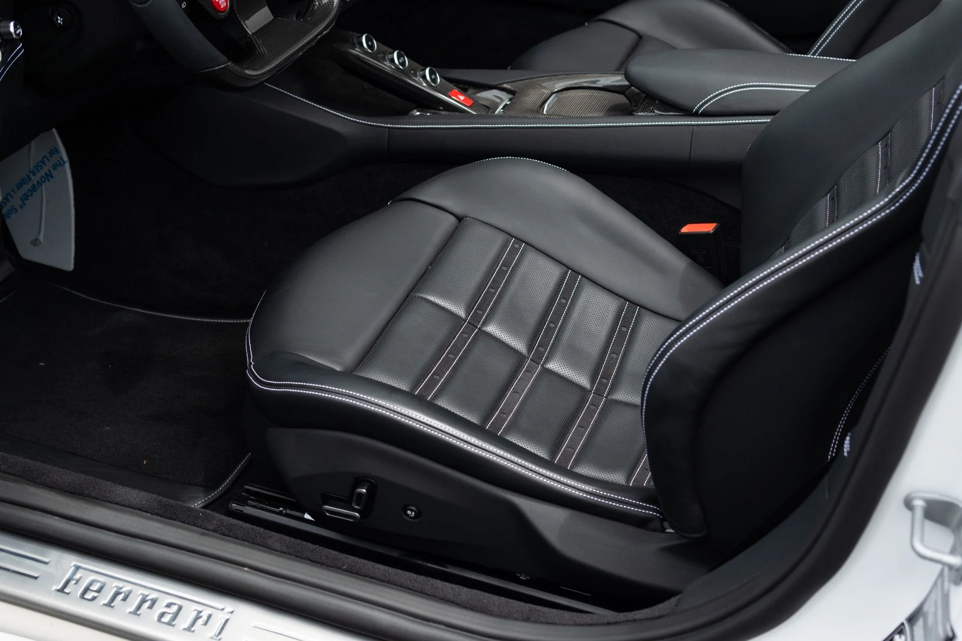 mph040_3704859248_Used_2023_Ferrari_Portofino_M_1775657761_bdb2f67254