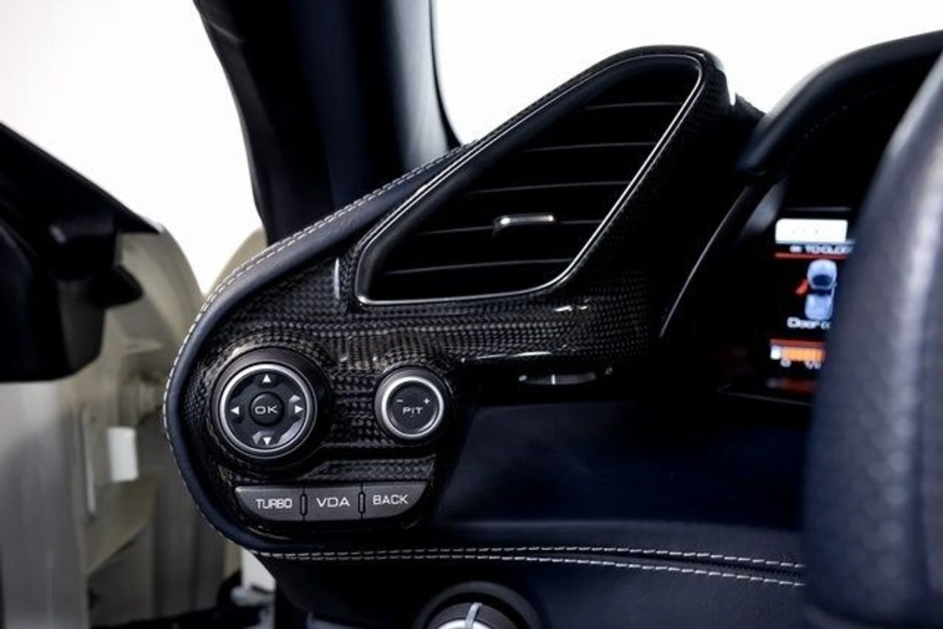 mph040_3713032084_56578d5905076c44fc0e4a1a1114f5c6x_781a04a7fc